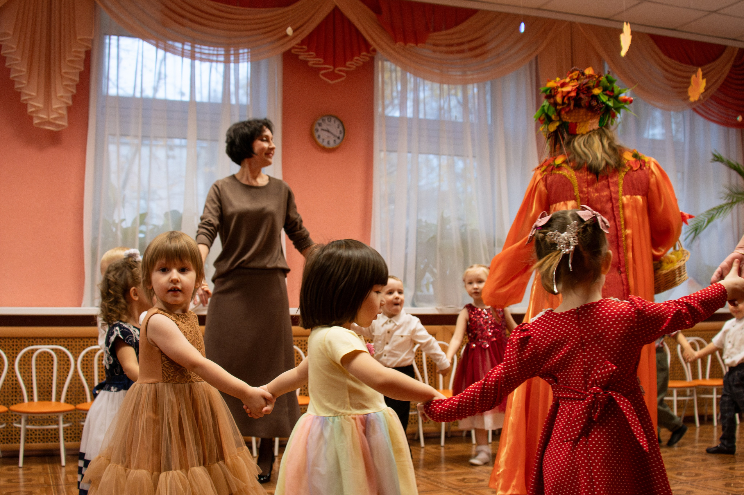 Праздник осени в детском саду. Фотограф в Санкт-Петербурге Ксения Яковчук