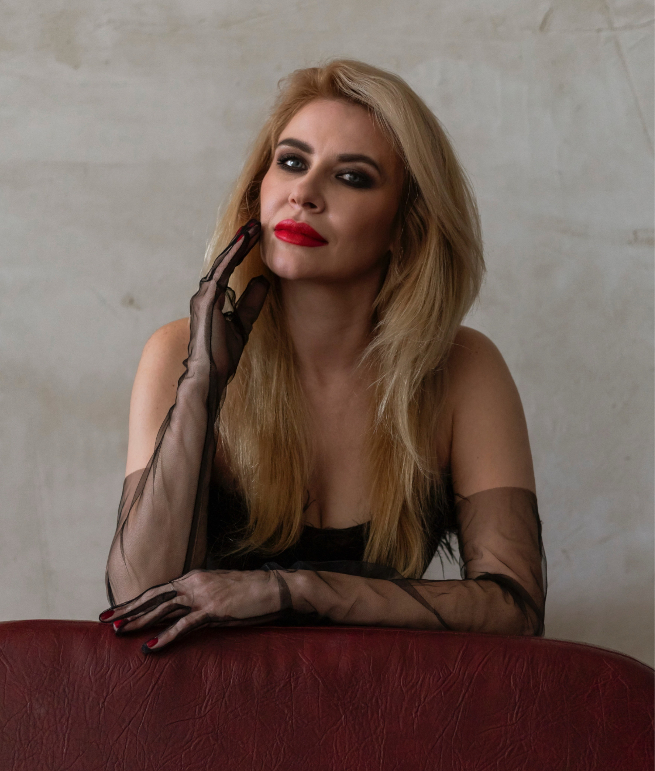 Марина. Женский и предметный фотограф