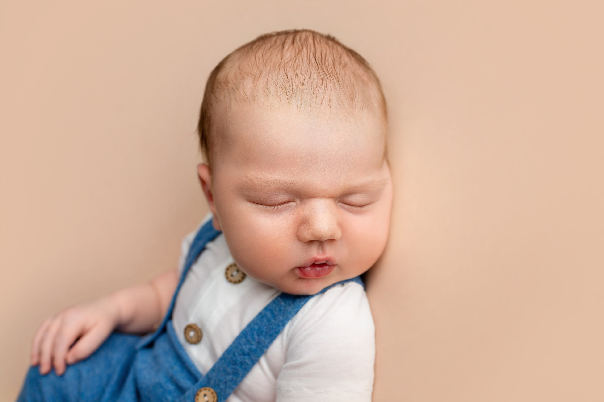 Новорождённые. Детский фотограф новорождённых в Барнауле Ксения Хомкина