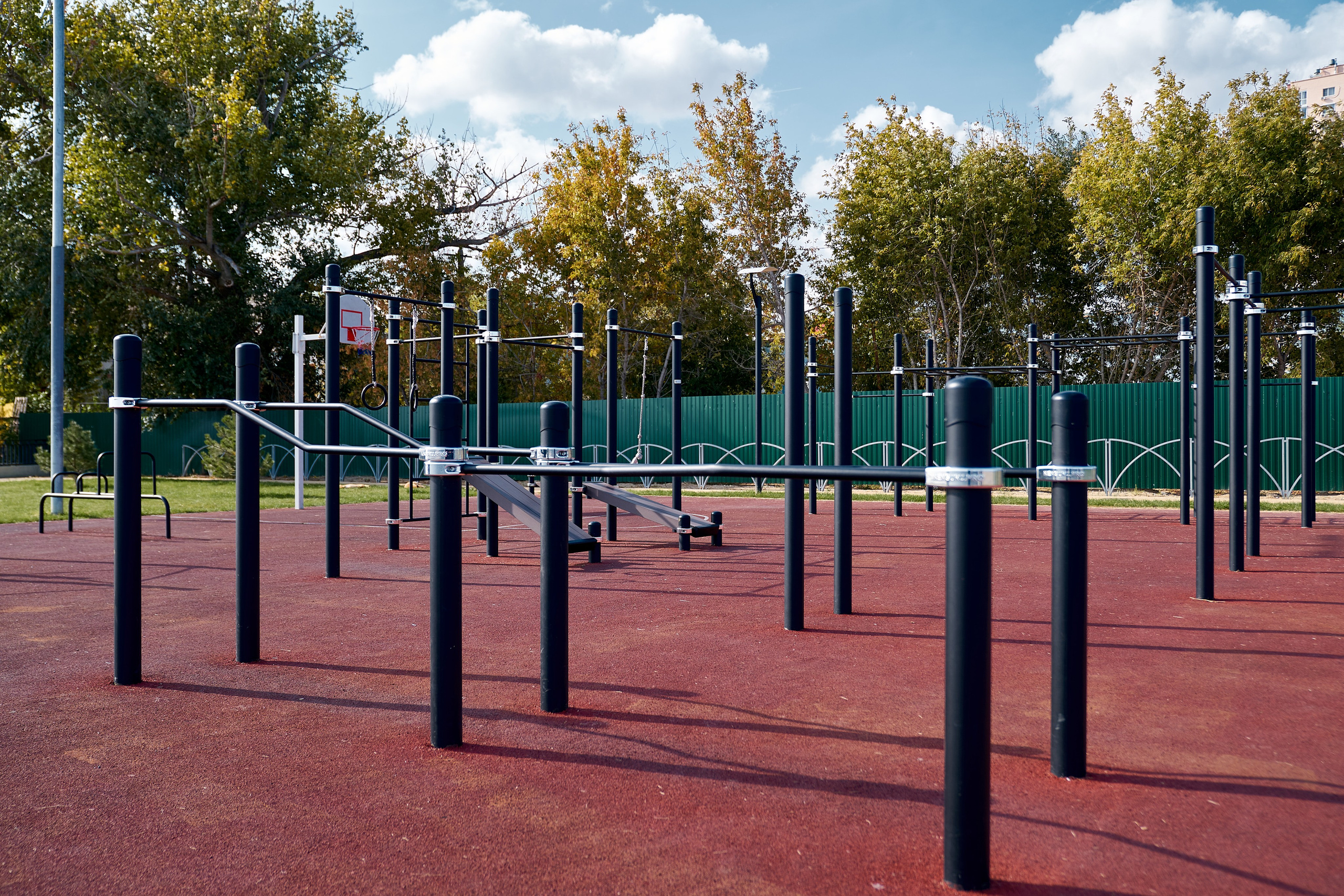 Спортивная площадка KENGURU PRO. Фотограф Никита Барановский