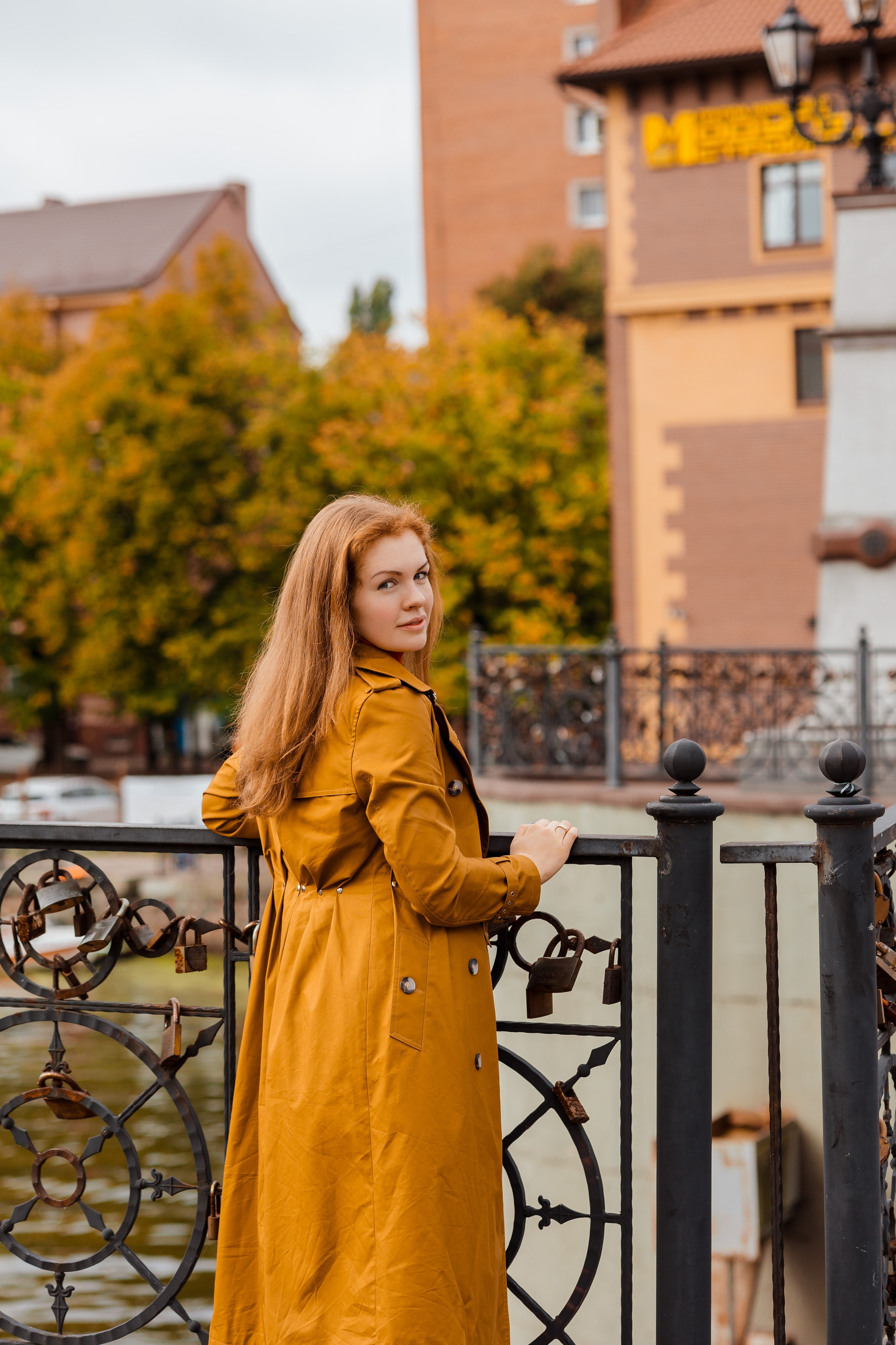 Семейная Рыбная деревня, остров Канта осень. Фотограф в Калининграде свадебная фотография, репортажная, фотосессии