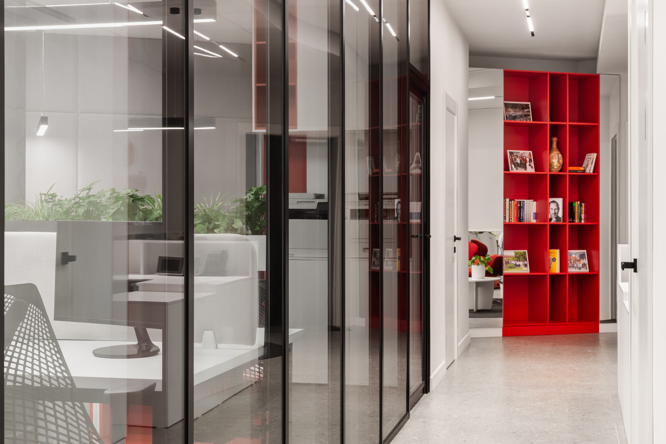 Анна Ракова — офис «Glenmark». Roman Yakunin — interior photographer in Almaty, Kazakhstan