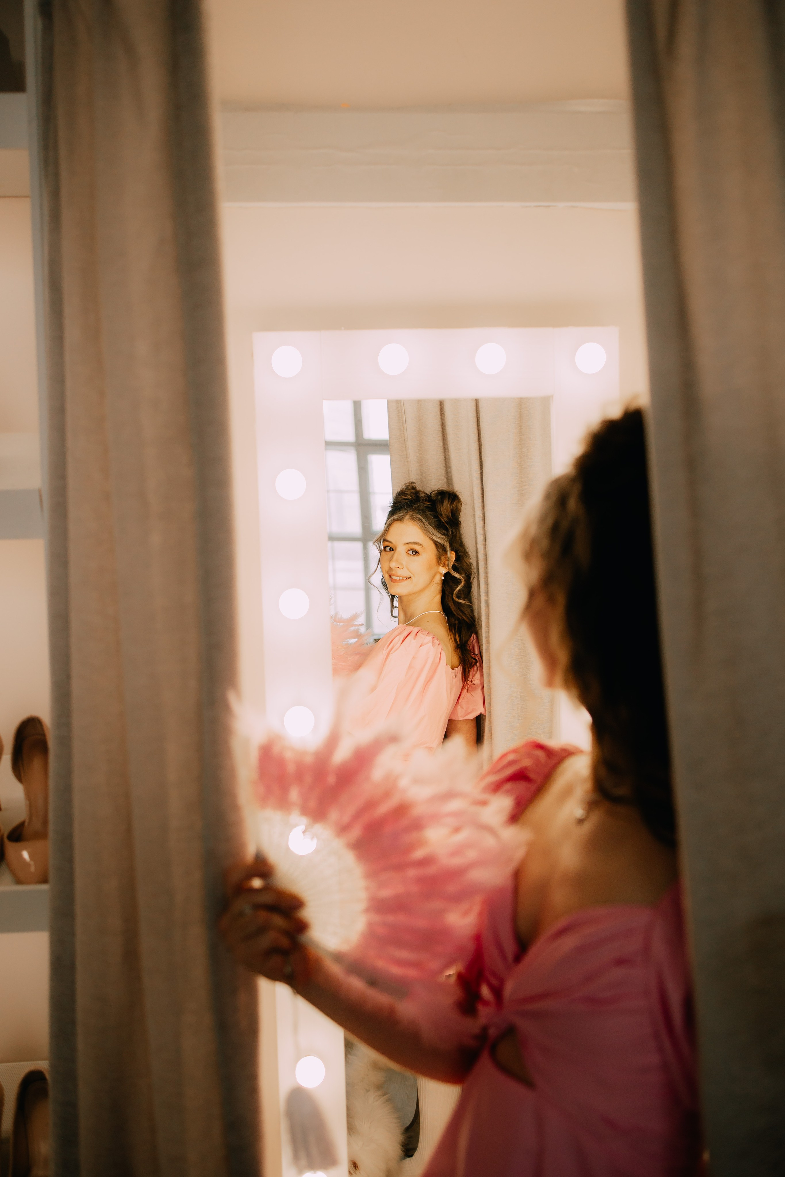 Султан, Мэй Мэй и Шанталь и их семья