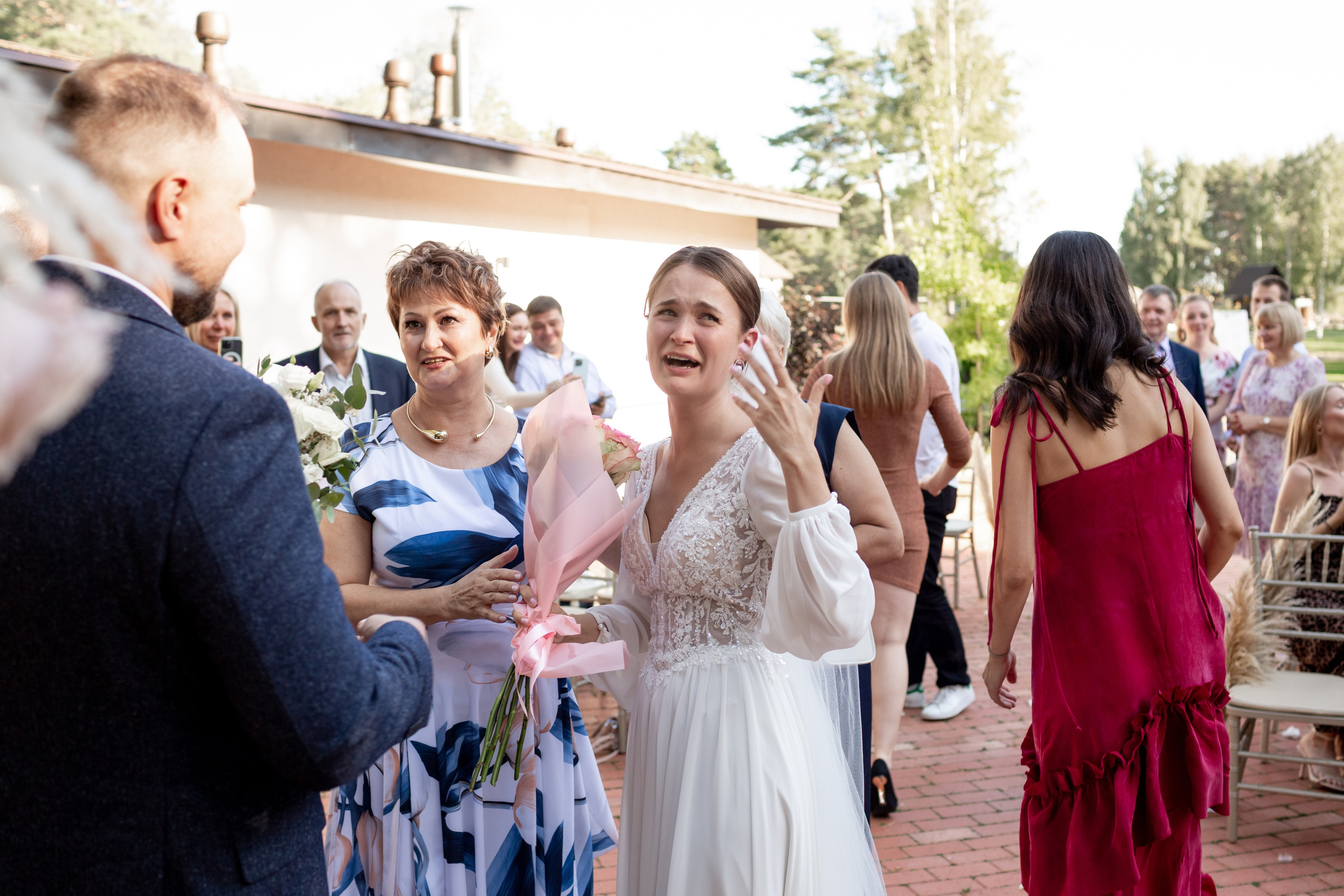 Свадебная фотопрогулка в Пушкине. Свадебный фотограф Кирилл Белый