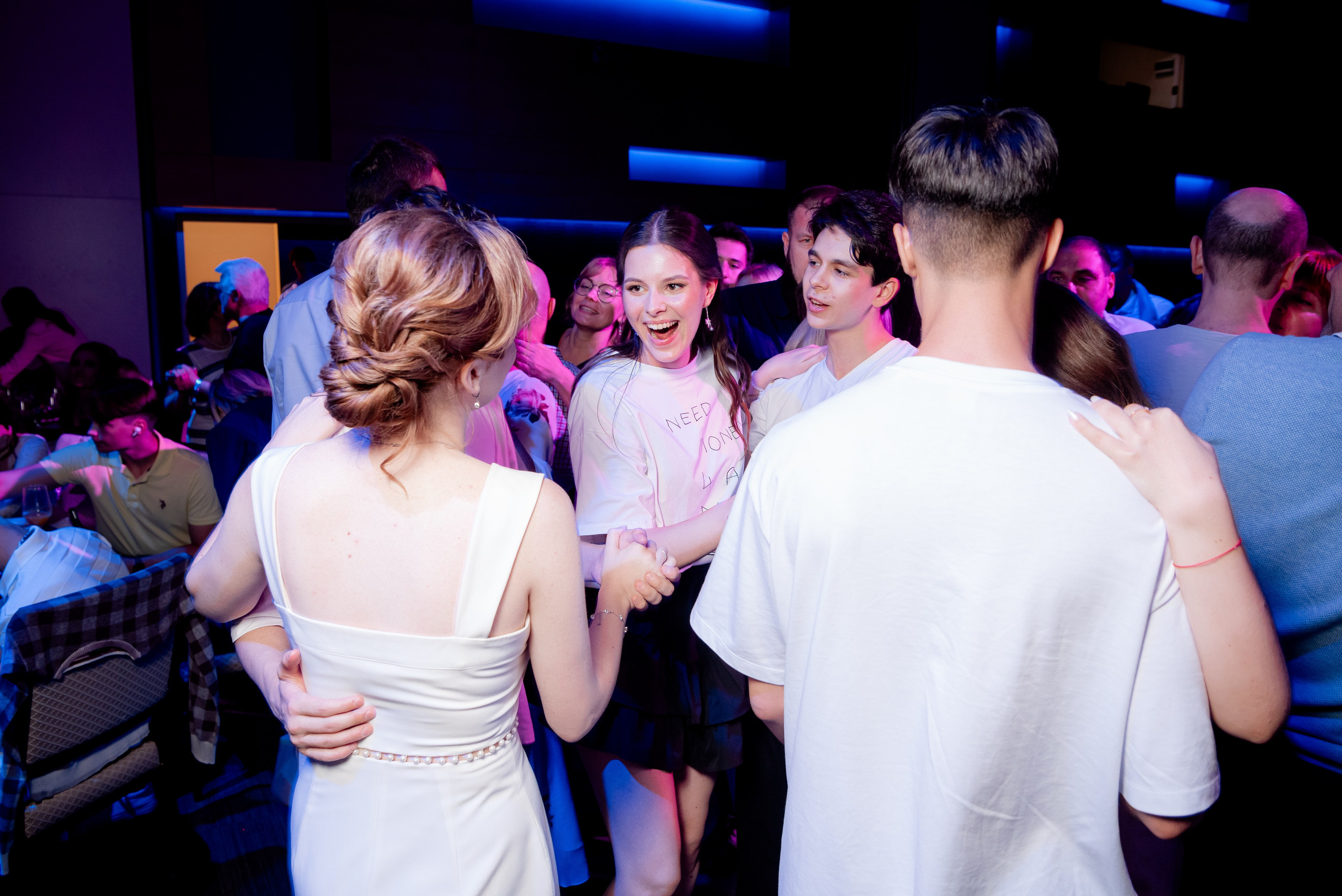 5 Лицей. Вручение и Банкет. Музкомедия и Сити Холл. Фотограф в Волгограде и Волжском Александр Горбань