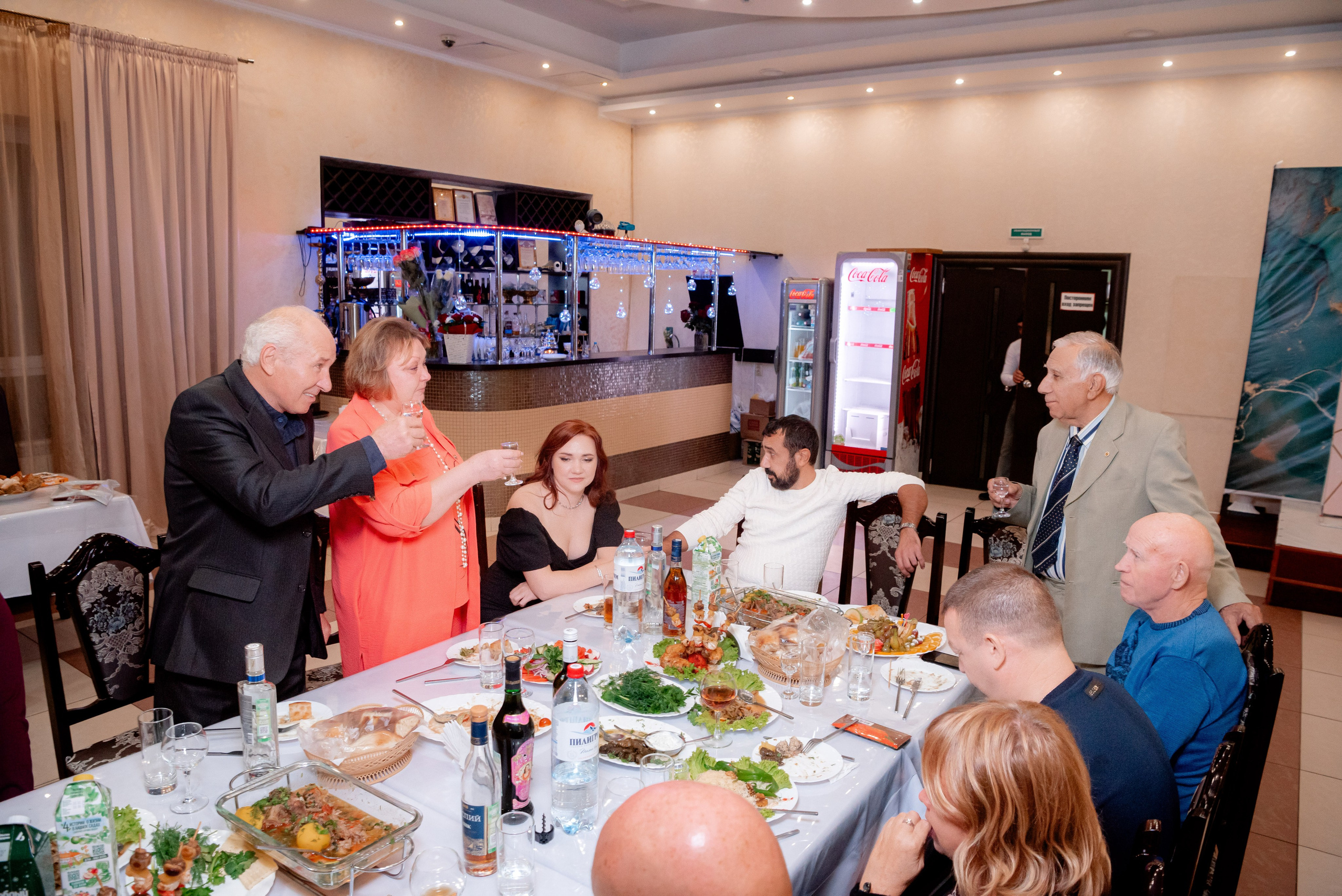 Юбилей в кафе Леопард. Фотограф в Волгограде и Волжском Александр Горбань