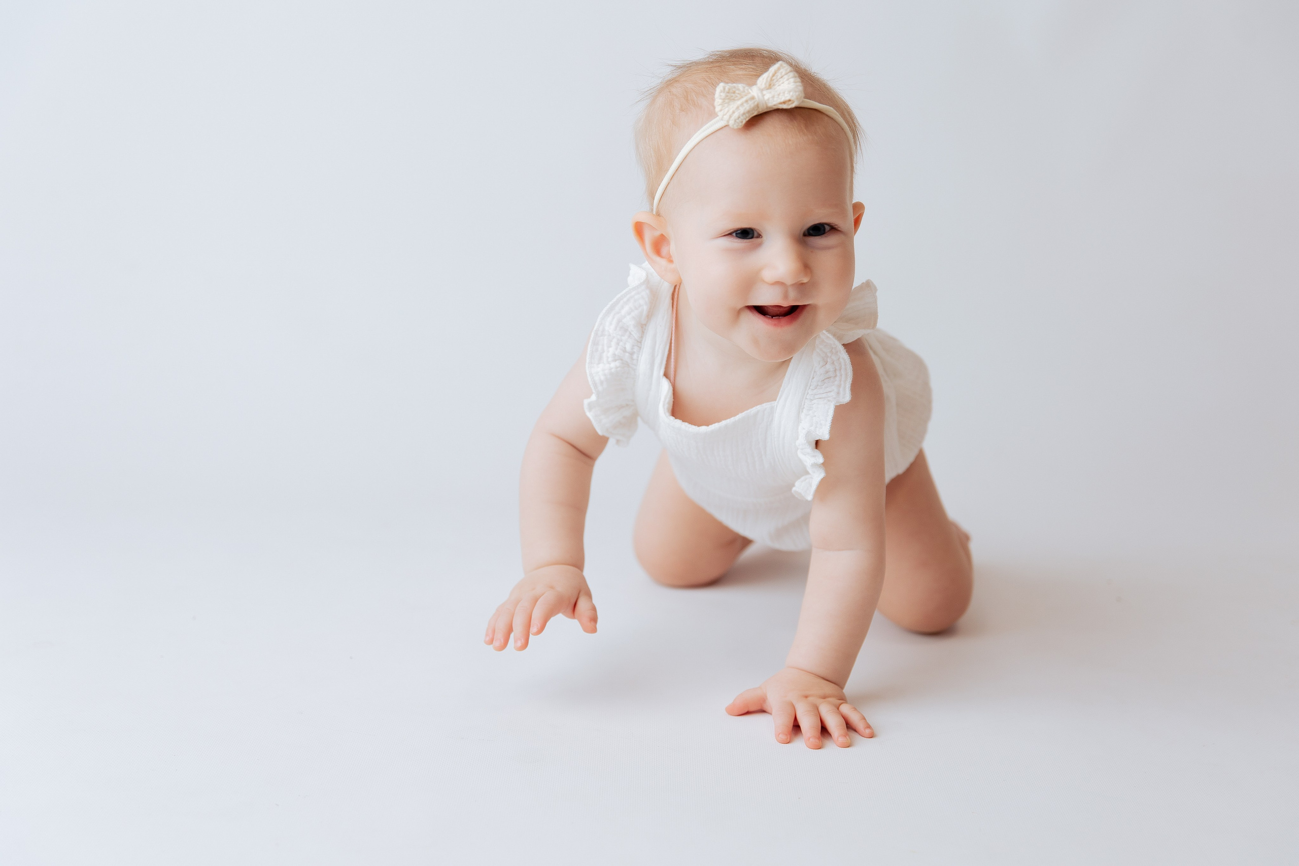 Минимализм. Фотограф беременности, новорожденных Москва. годики под ключ