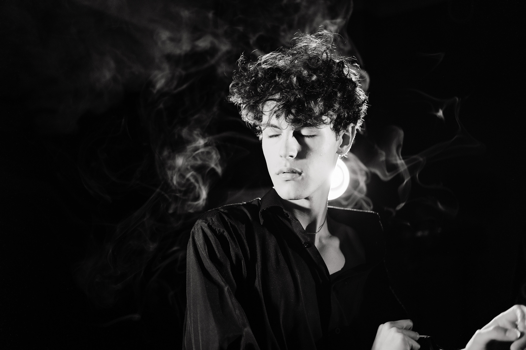 Классическая студия и мальчик. Евгения Орлова