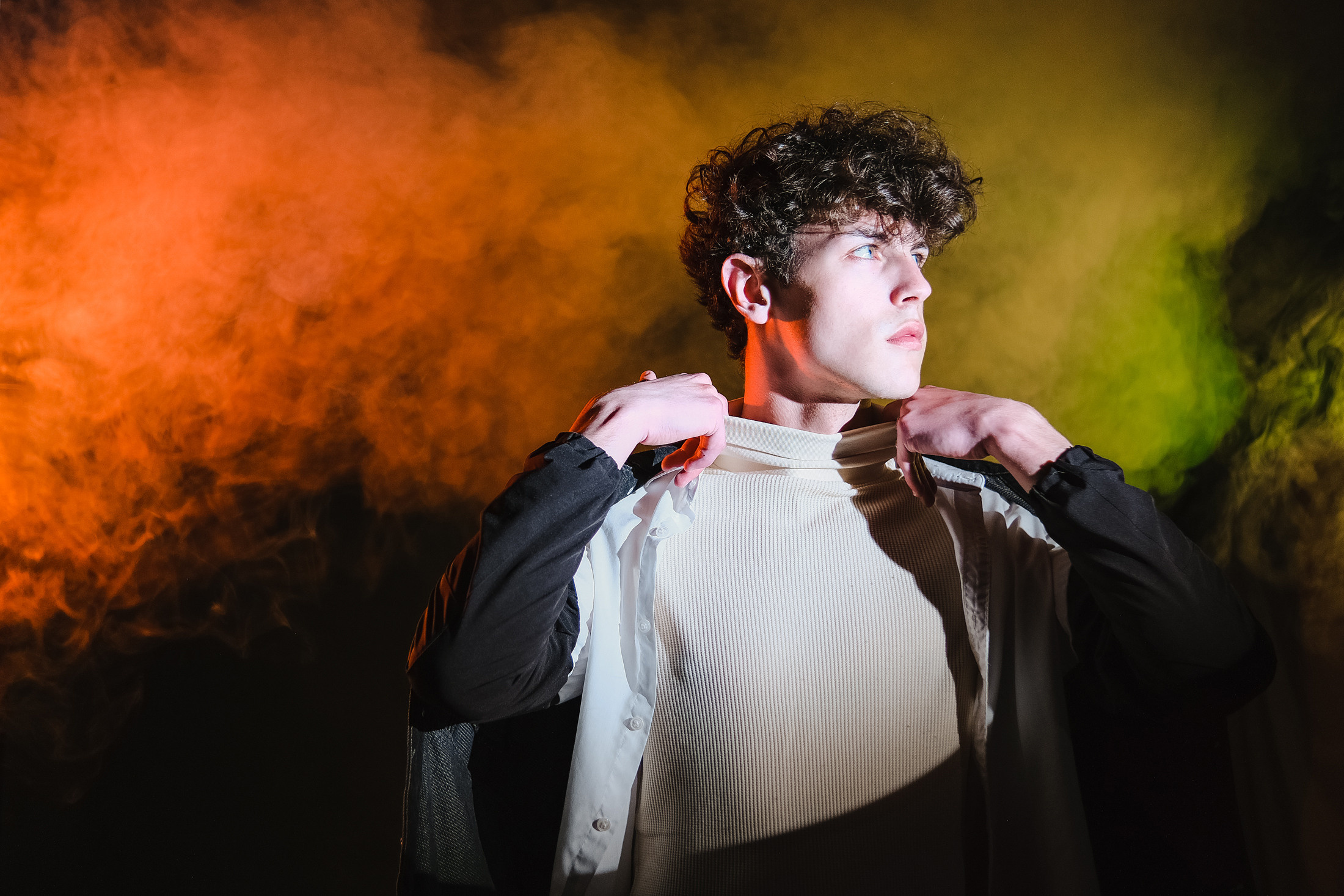 Классическая студия и мальчик. Евгения Орлова