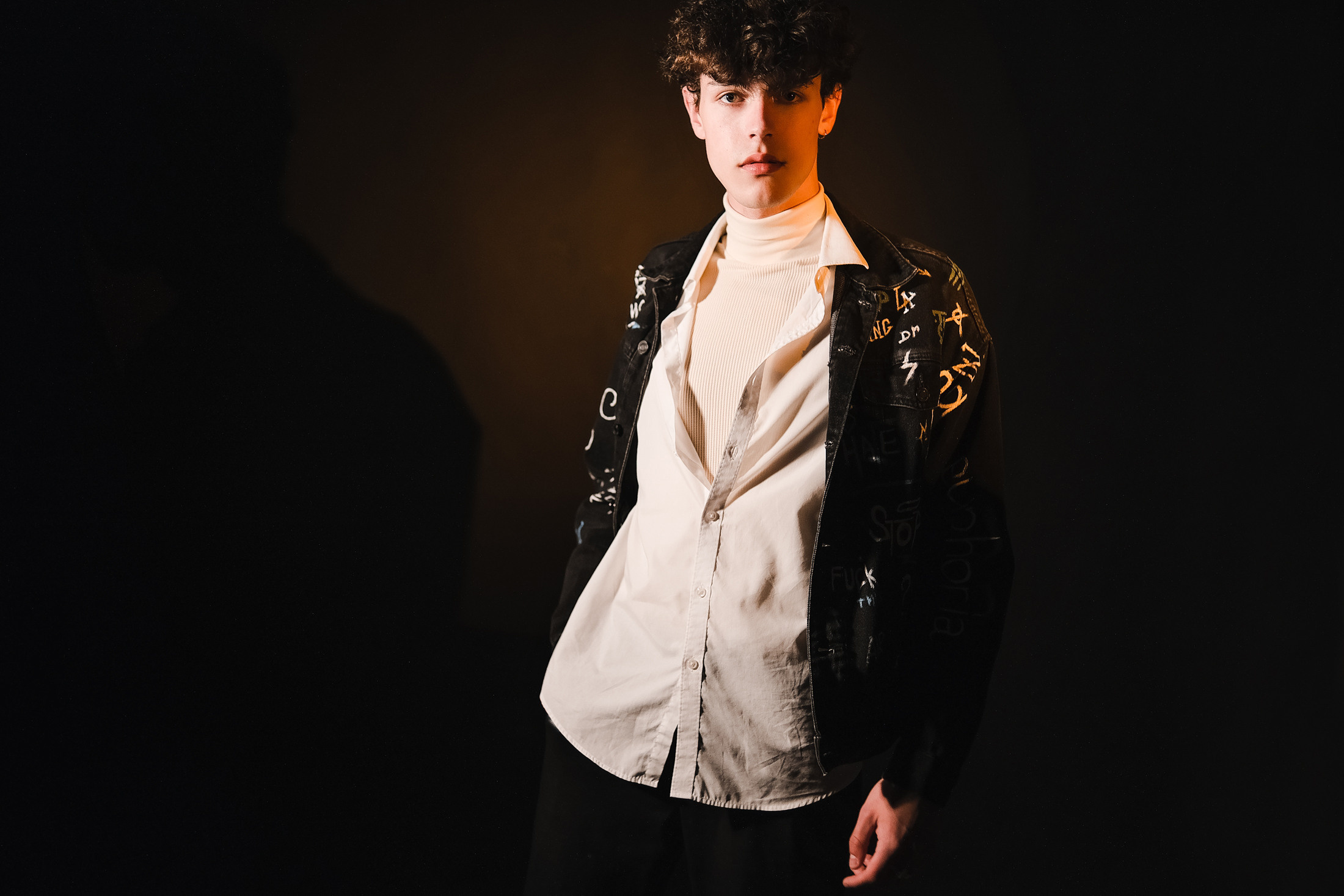 Классическая студия и мальчик. Евгения Орлова