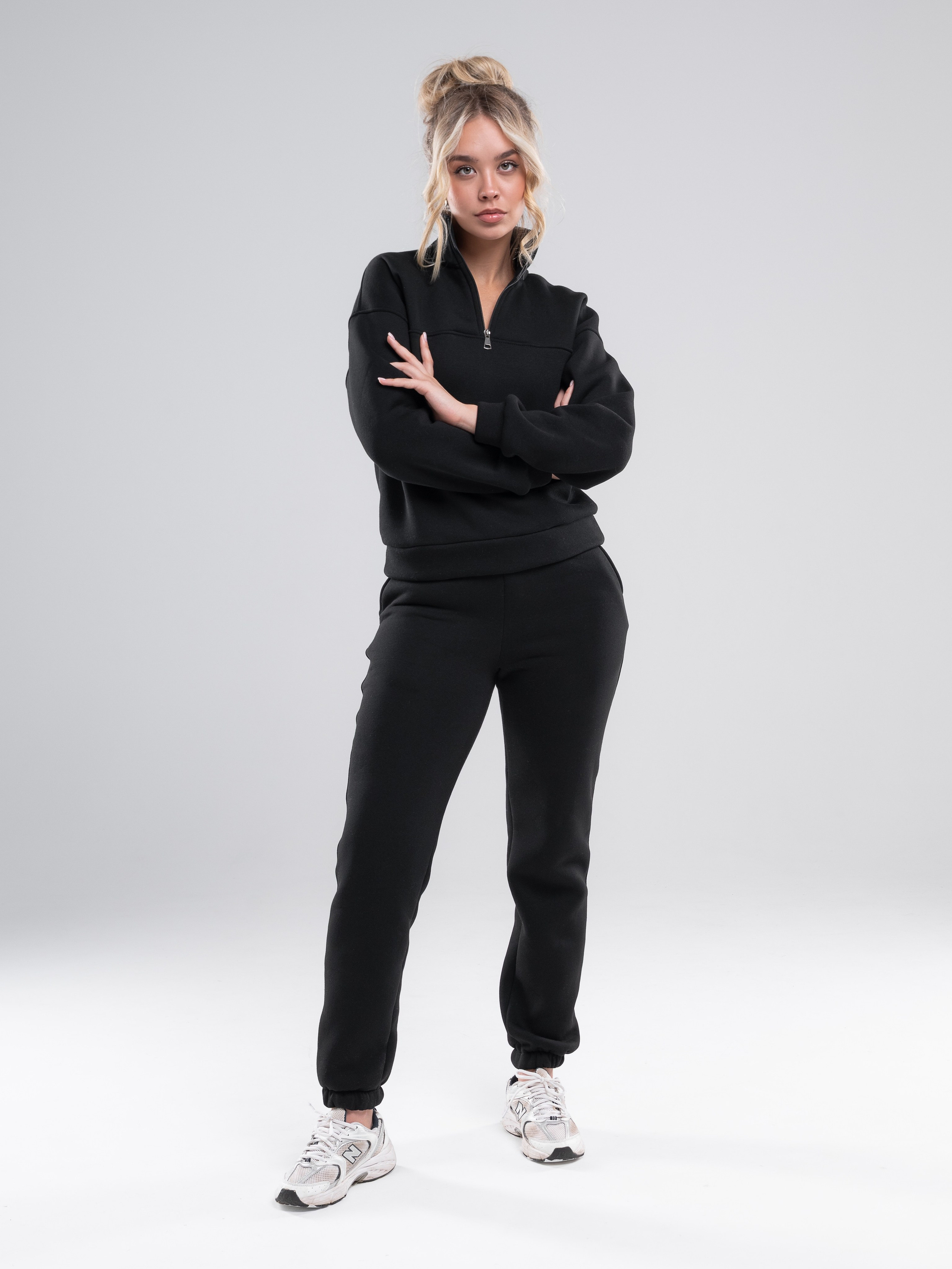 Женские костюмы. Предметный фотограф, фото для маркетплейсов Пятигорск, КМВ