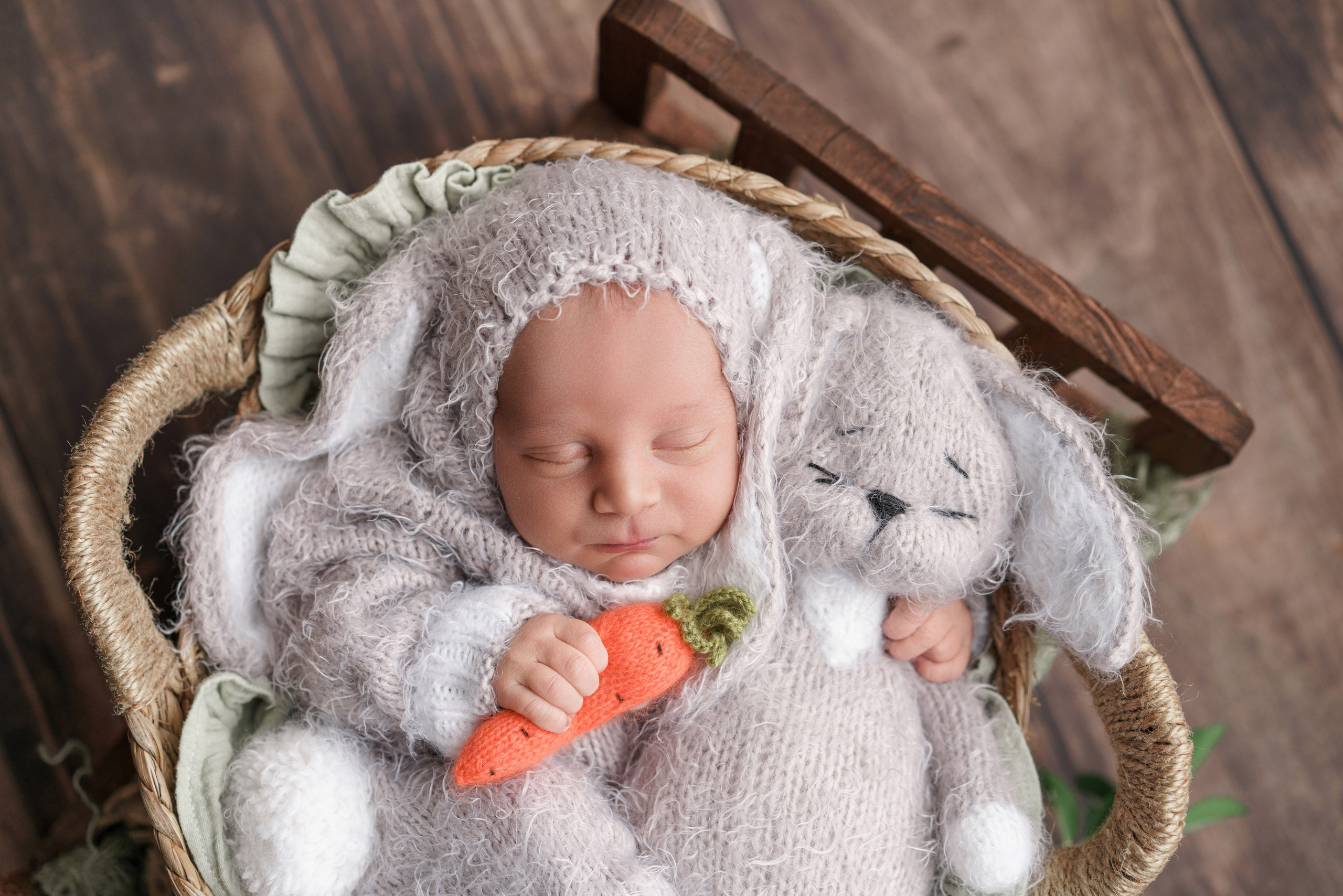 Фотосессия новорожденных | Галерея трогательных кадров малышей в стиле newborn. Фотосессия новорожденных в Москве и Московской области | Профессиональный фотограф newborn — Татьяна Иванова