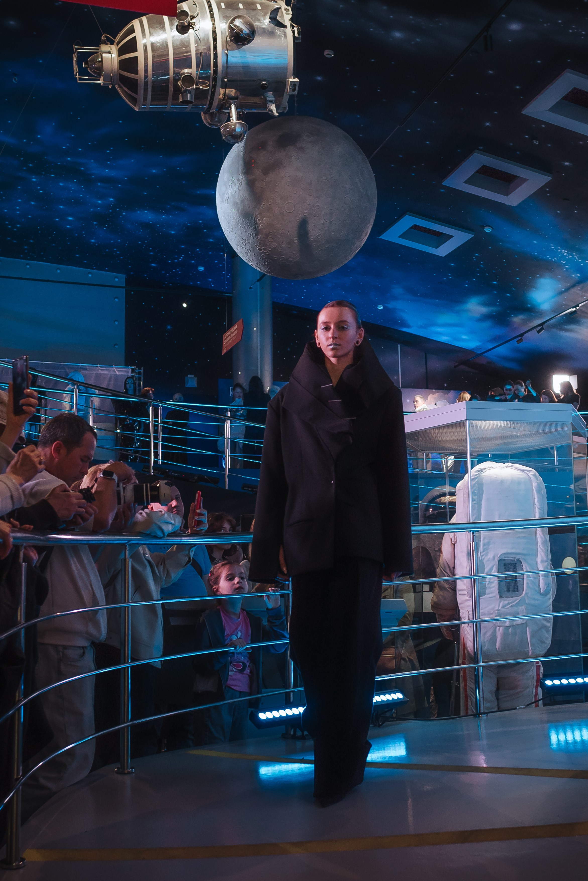 Космос Мода. Фотограф Карина Шарова Москва