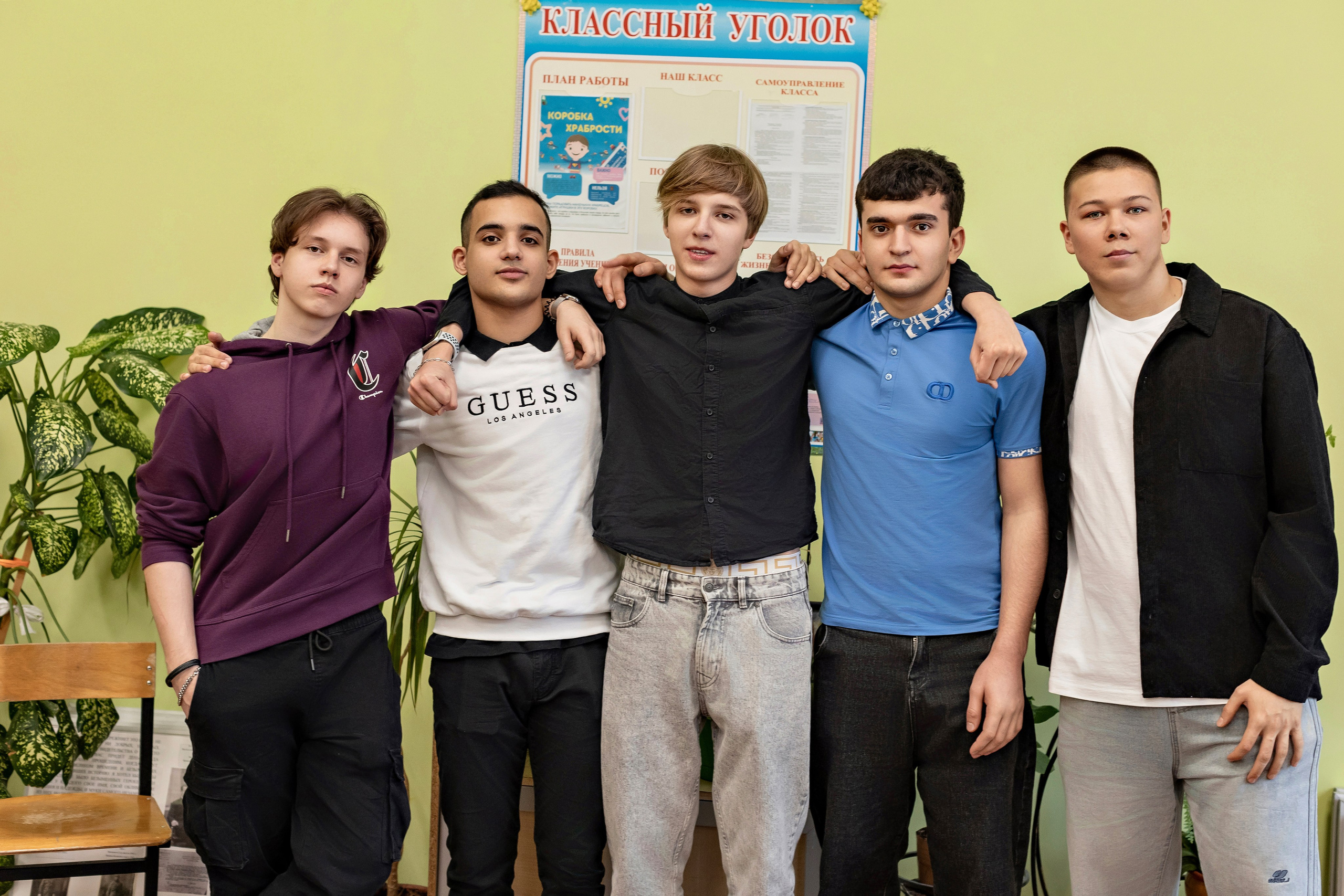 Галерея съемок в школе. Фотограф и видеограф Москва. Свадебный фотограф, видеограф. Выпускные альбомы. Оживающие альбомы