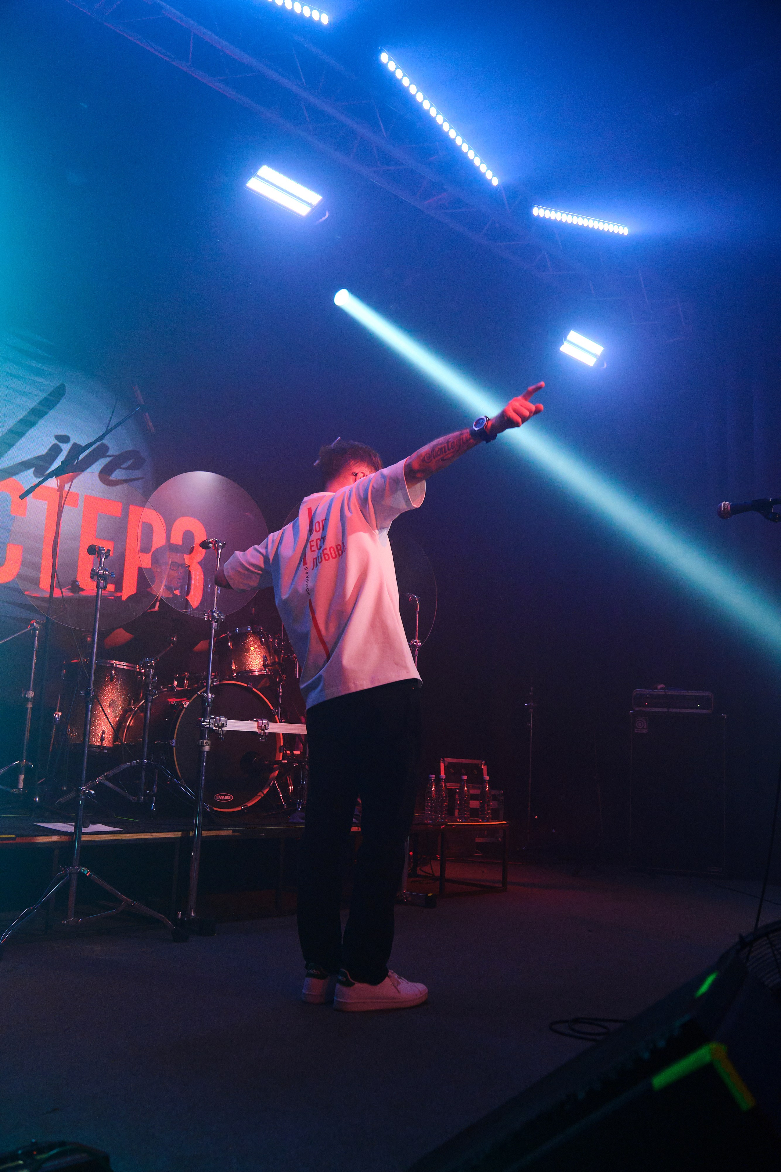 Концерт Live БАСТЕРЗ. Фотограф в Великом Новгороде