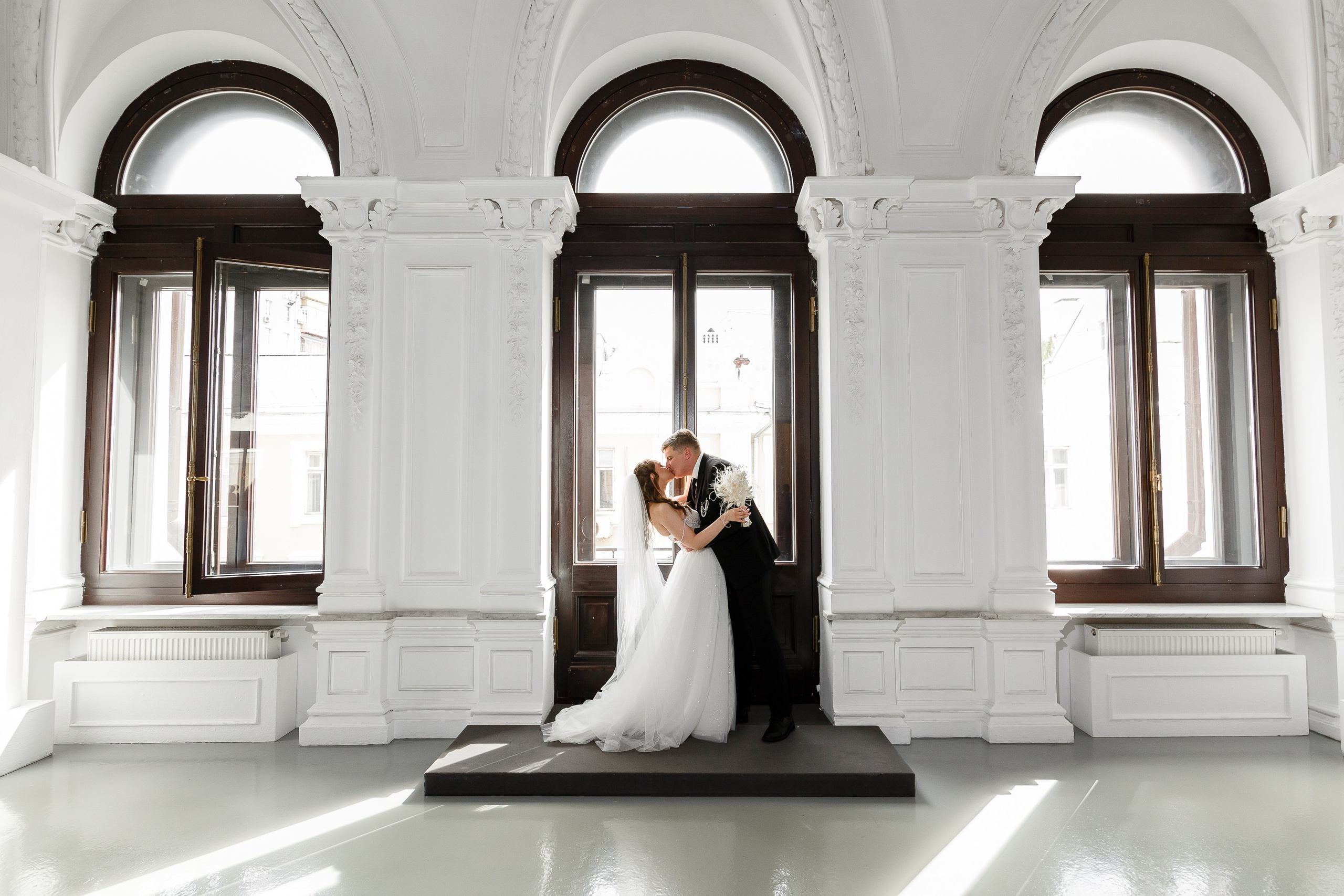 Свадебная фотосессия в Особняке Спиридоновых. Свадебный и Интерьерный Фотограф во Владимире Евгений Федин