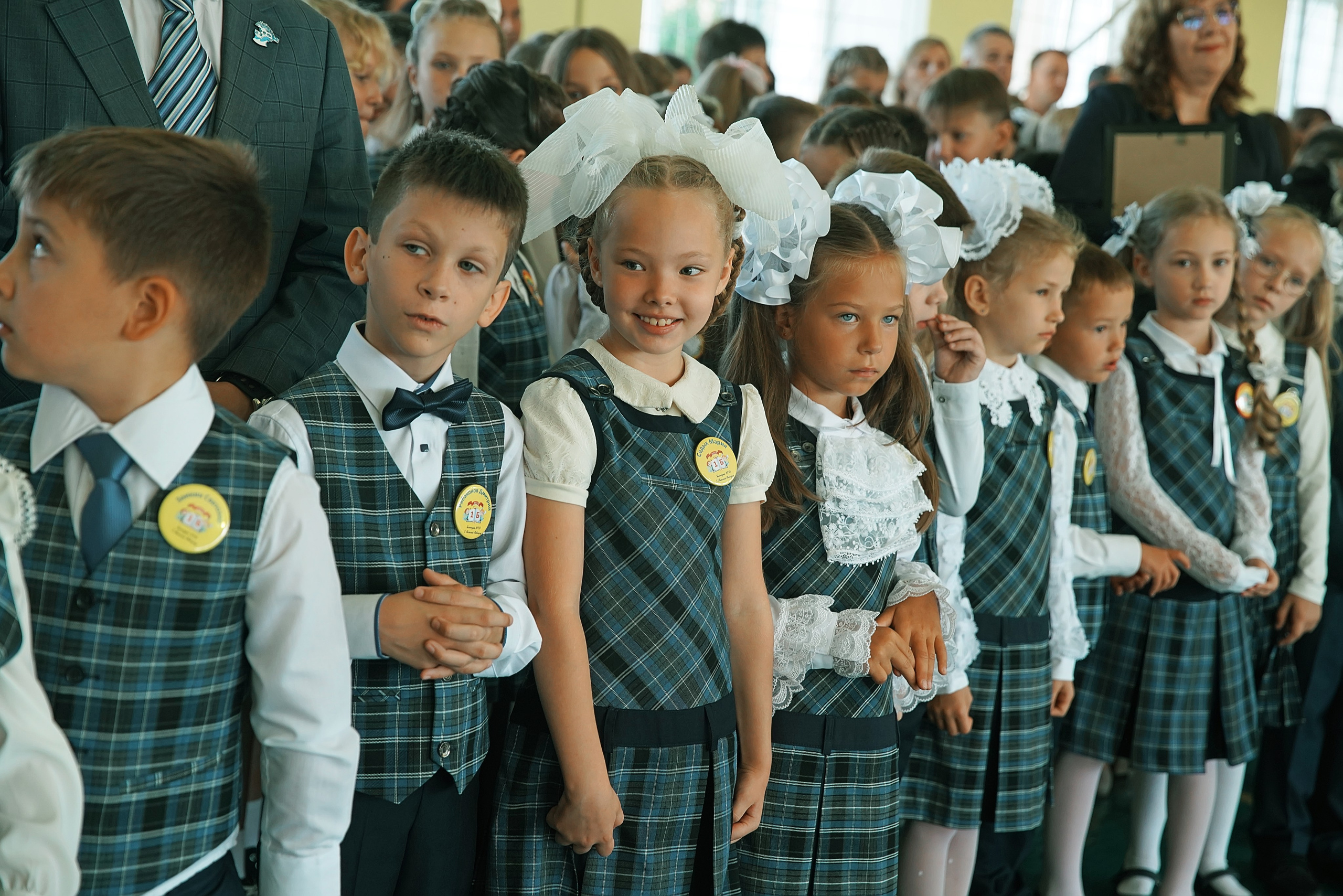 Первый класс линейка, в классе, портреты. Семейный и детский фотограф в Нижнем Новгороде