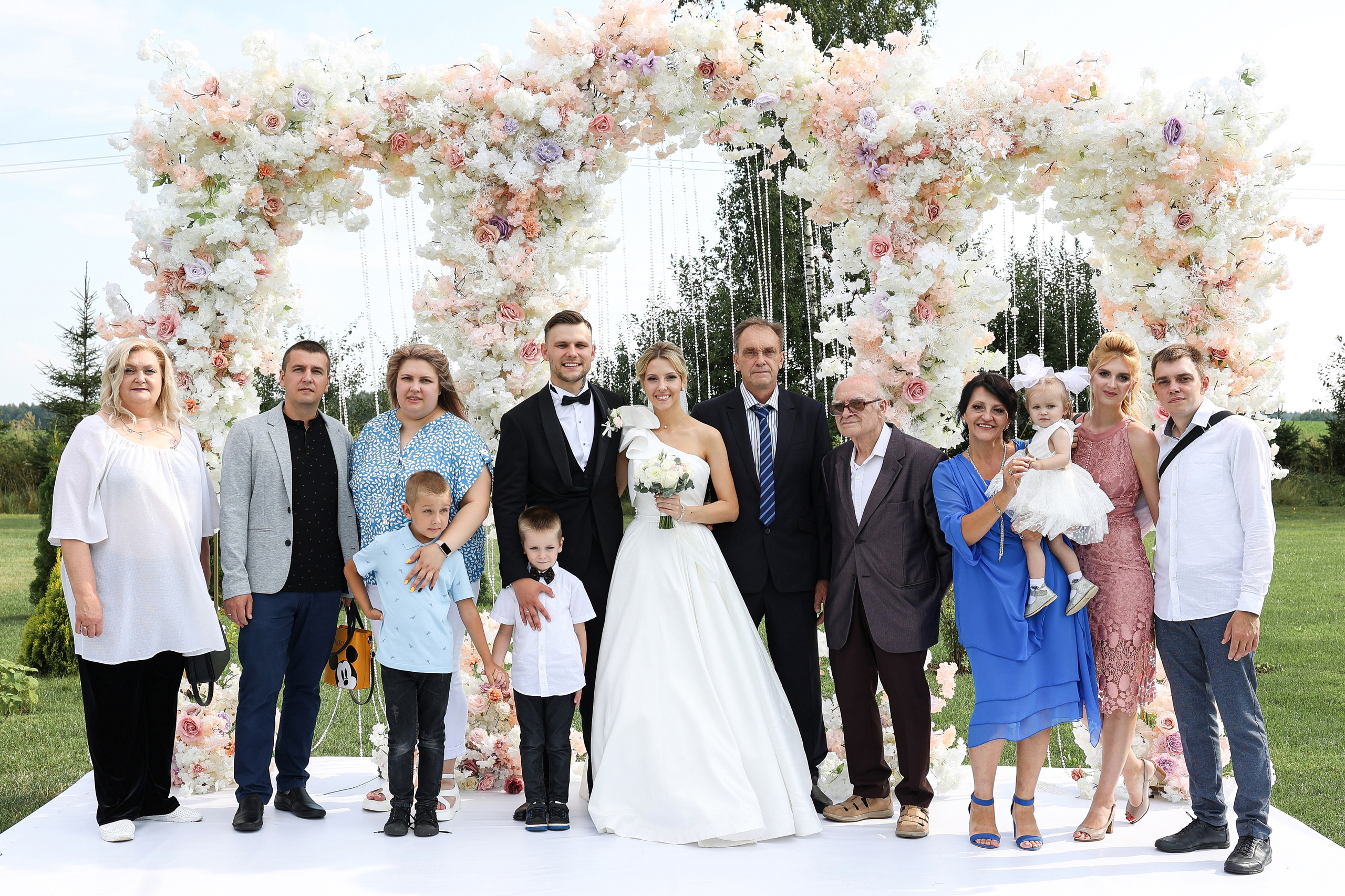 Ярик и Полина. Свадебные фотограф и видеограф в Минске Голдосовы Марина и Вадим