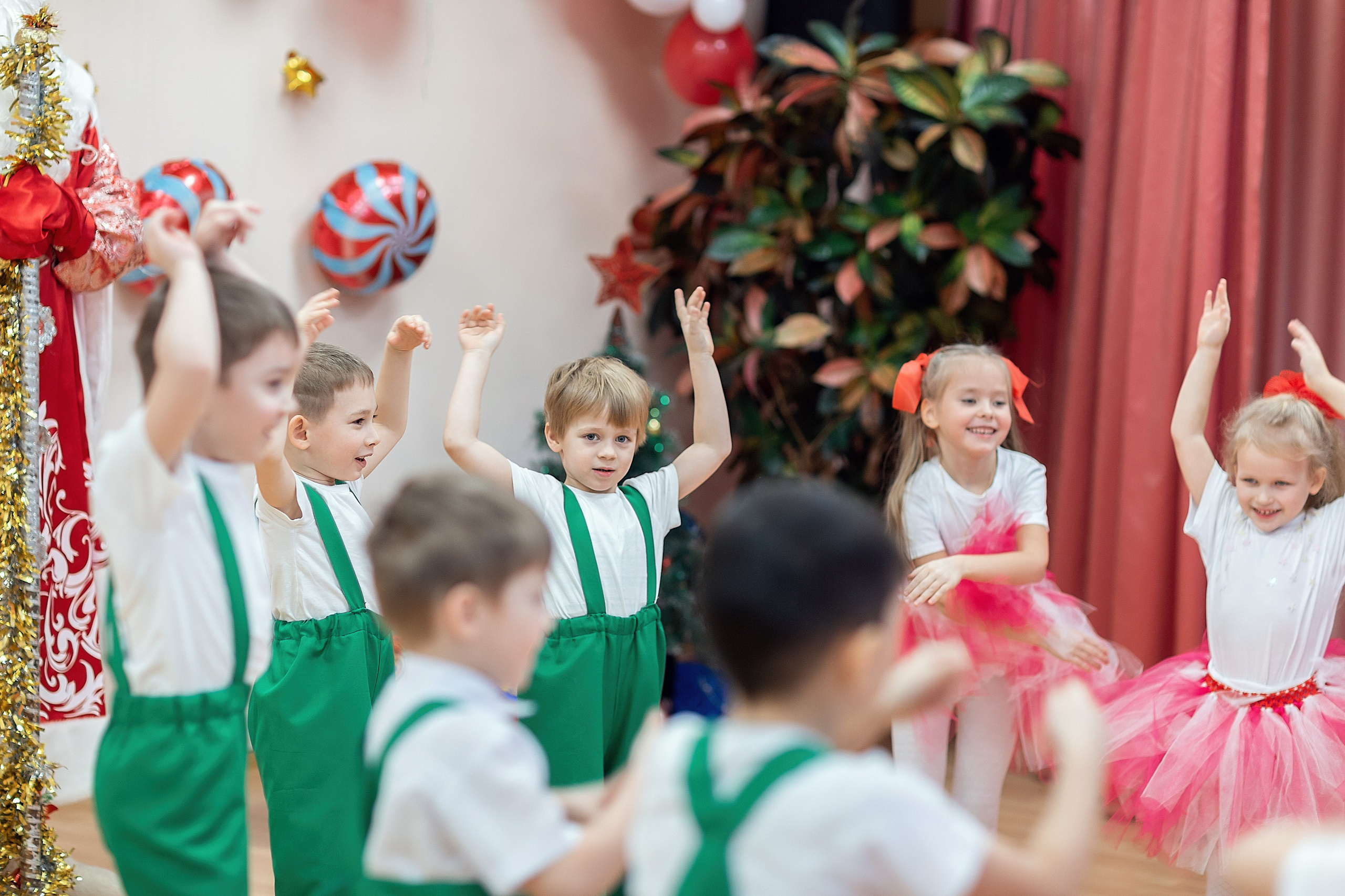 Утренник_"Карамельная фабрика» 2024. Семейный фотограф в Санкт-Петербурге