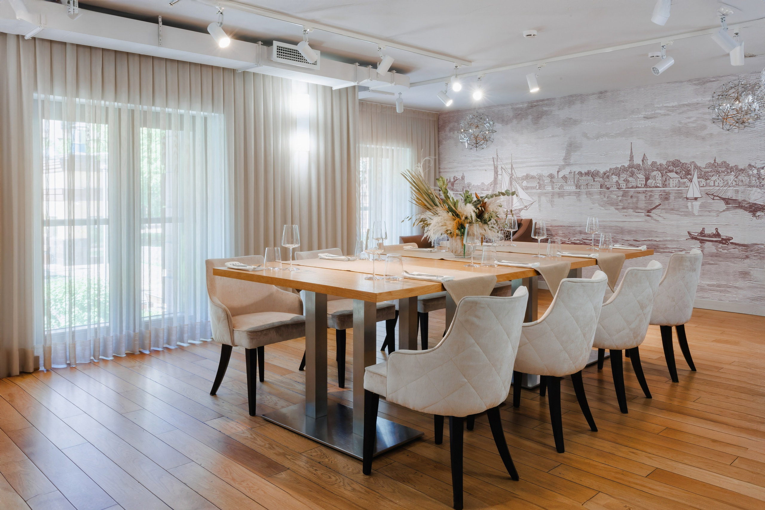 River & Wine Story. Репортажный фотограф в Санкт-Петербурге Жолудев Владислав