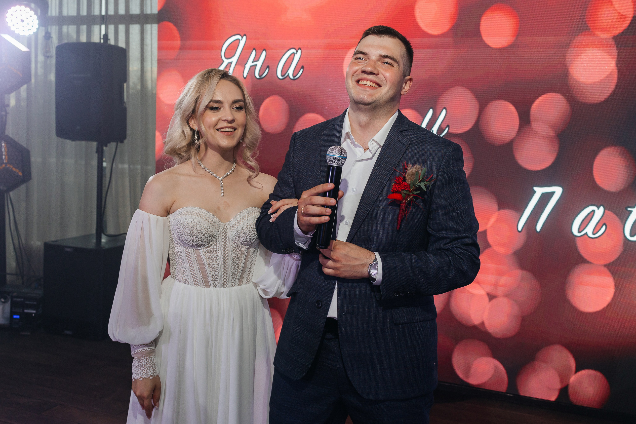 Грандиозное свадебное событие в уютном ресторане. Олег Сверчков | Свадебный фотограф Вологда