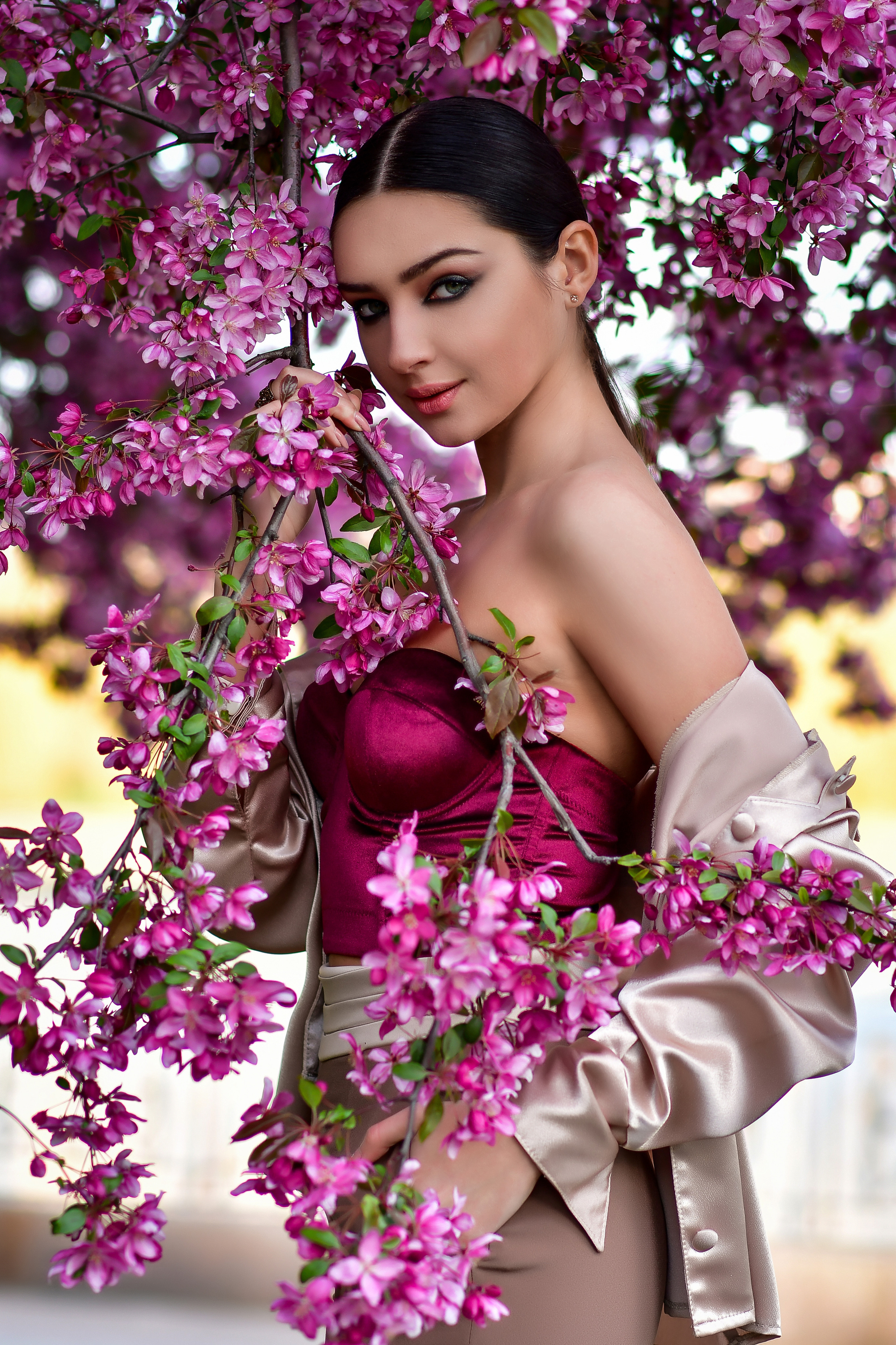 Весна. Съемка в цветении. Семейный и свадебный фотограф в Донецке Донская Анастасия