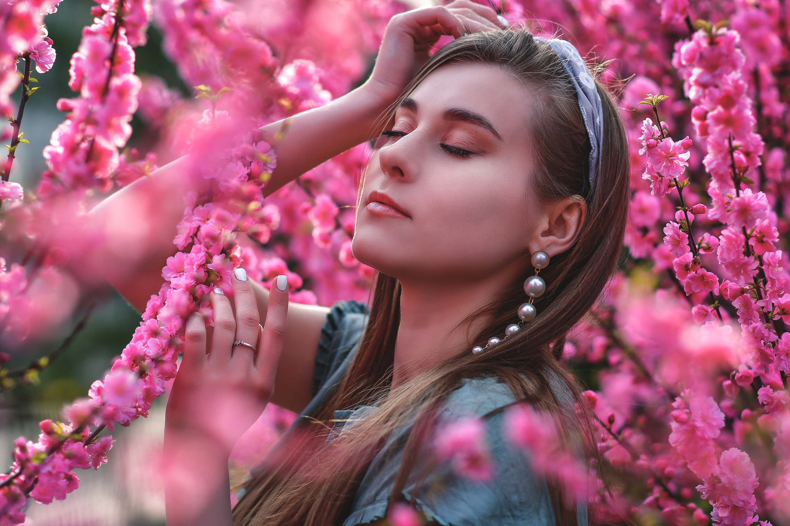 Весна. Съемка в цветении. Семейный и свадебный фотограф в Донецке Донская Анастасия