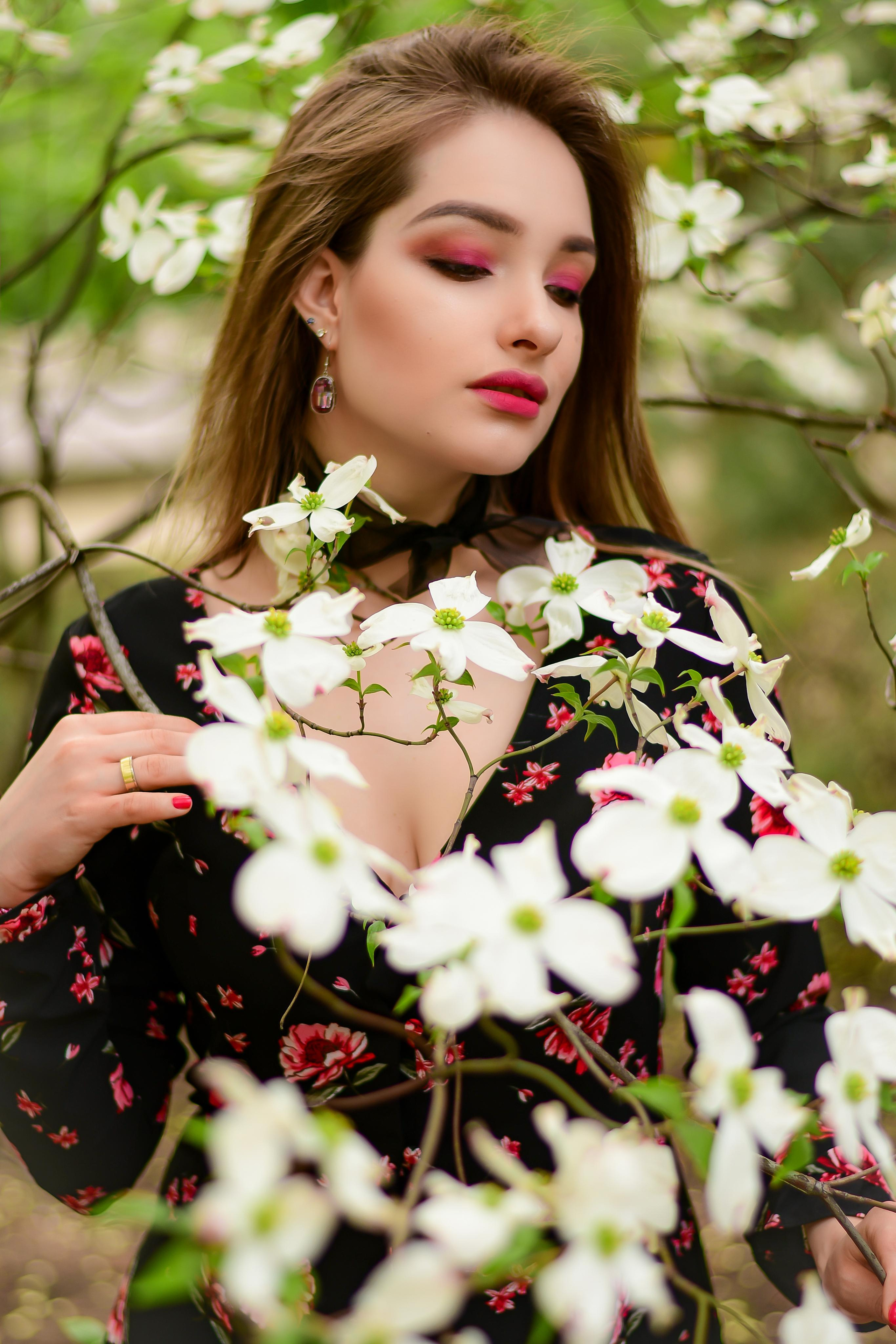 Весна. Съемка в цветении. Семейный и свадебный фотограф в Донецке Донская Анастасия