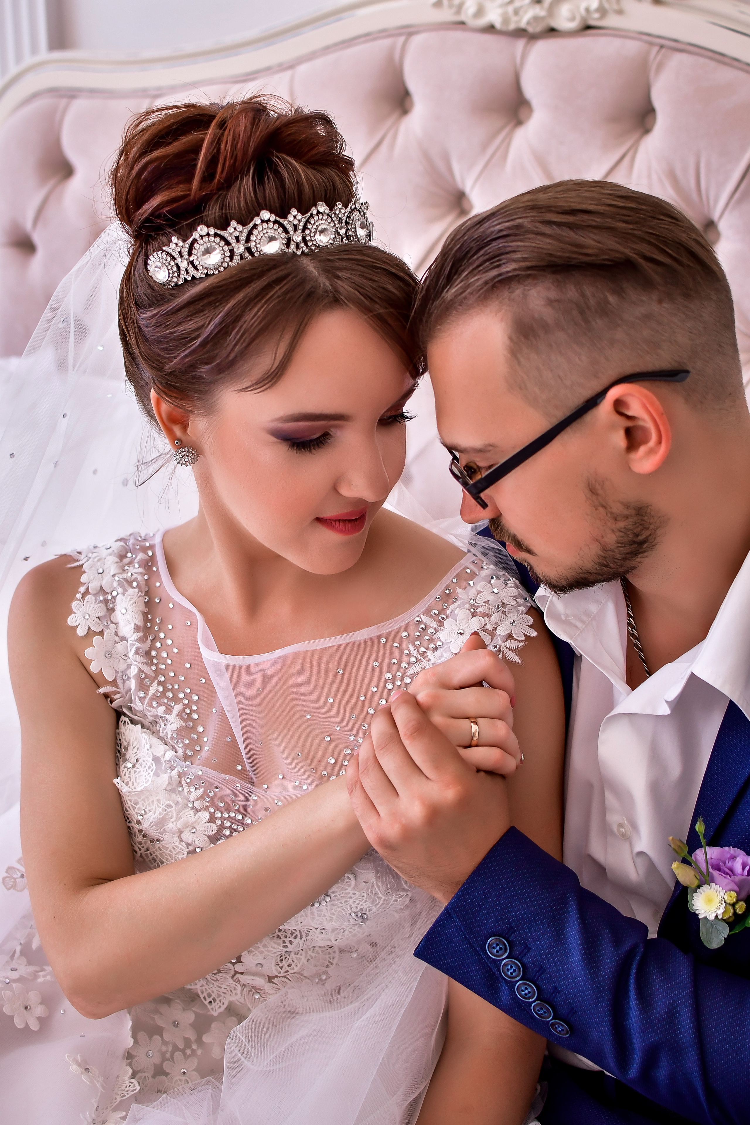 Съемка в студии, гостинице. Семейный и свадебный фотограф в Донецке Донская Анастасия