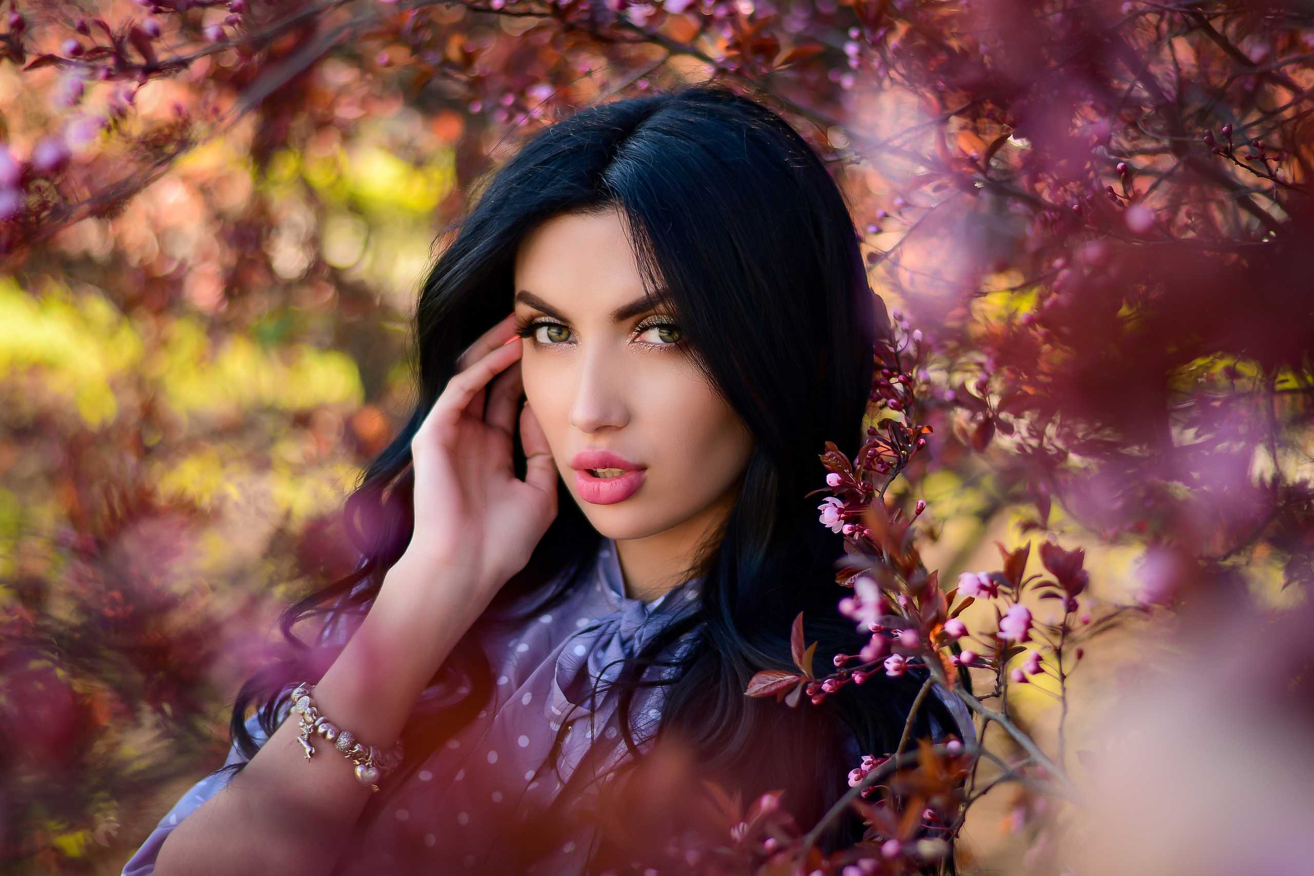 Весна. Съемка в цветении. Семейный и свадебный фотограф в Донецке Донская Анастасия