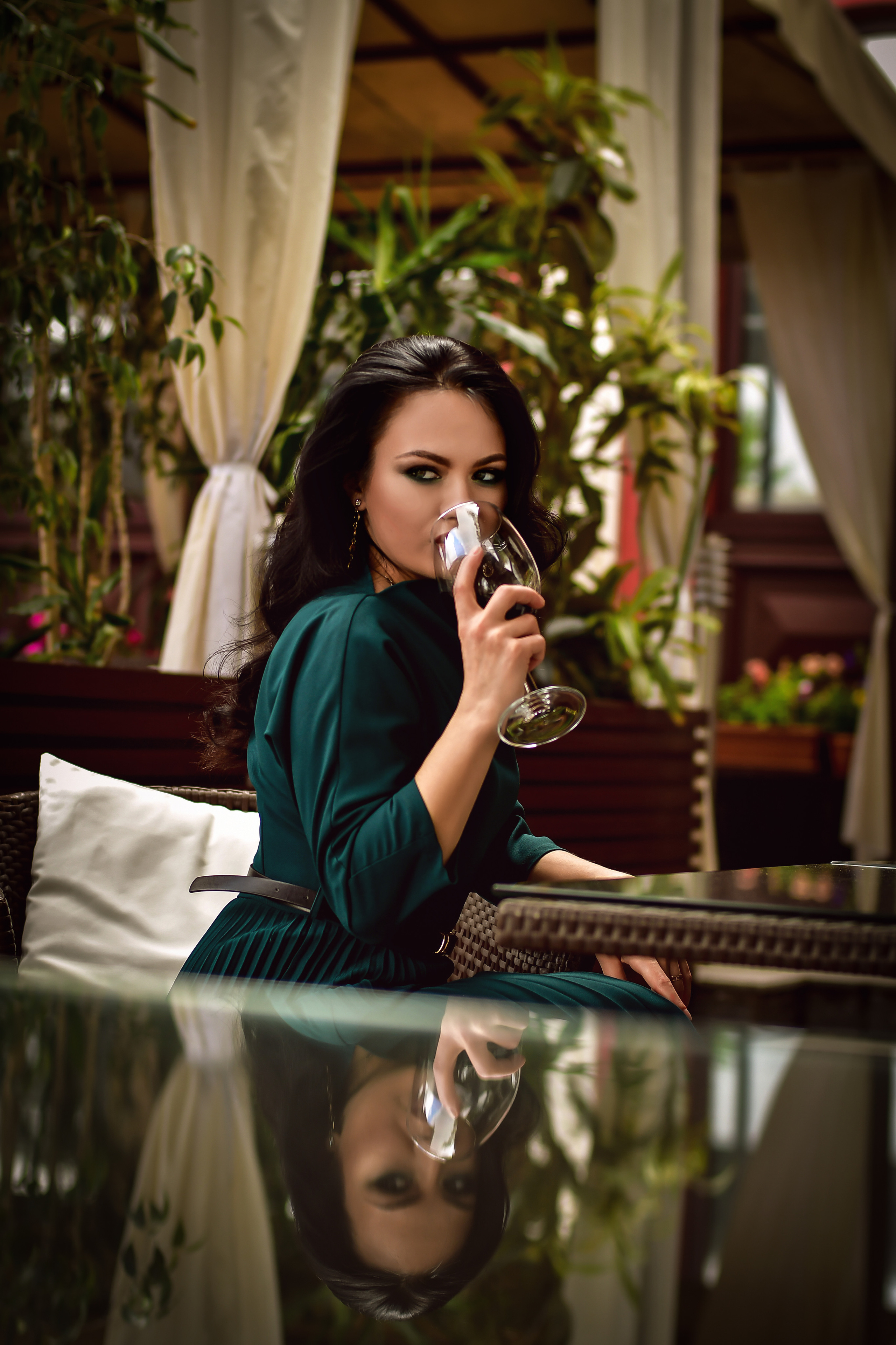 Съемка в кафе, ресторане. Семейный и свадебный фотограф в Донецке Донская Анастасия