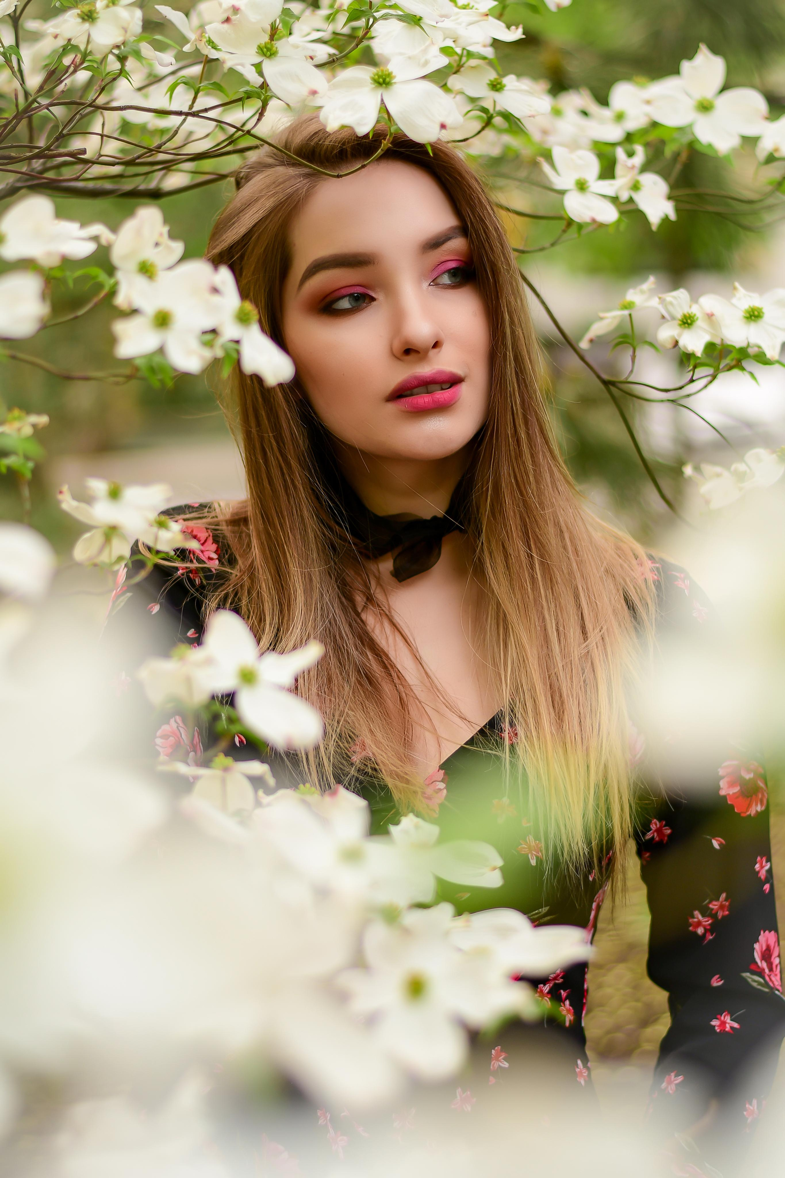 Весна. Съемка в цветении. Семейный и свадебный фотограф в Донецке Донская Анастасия