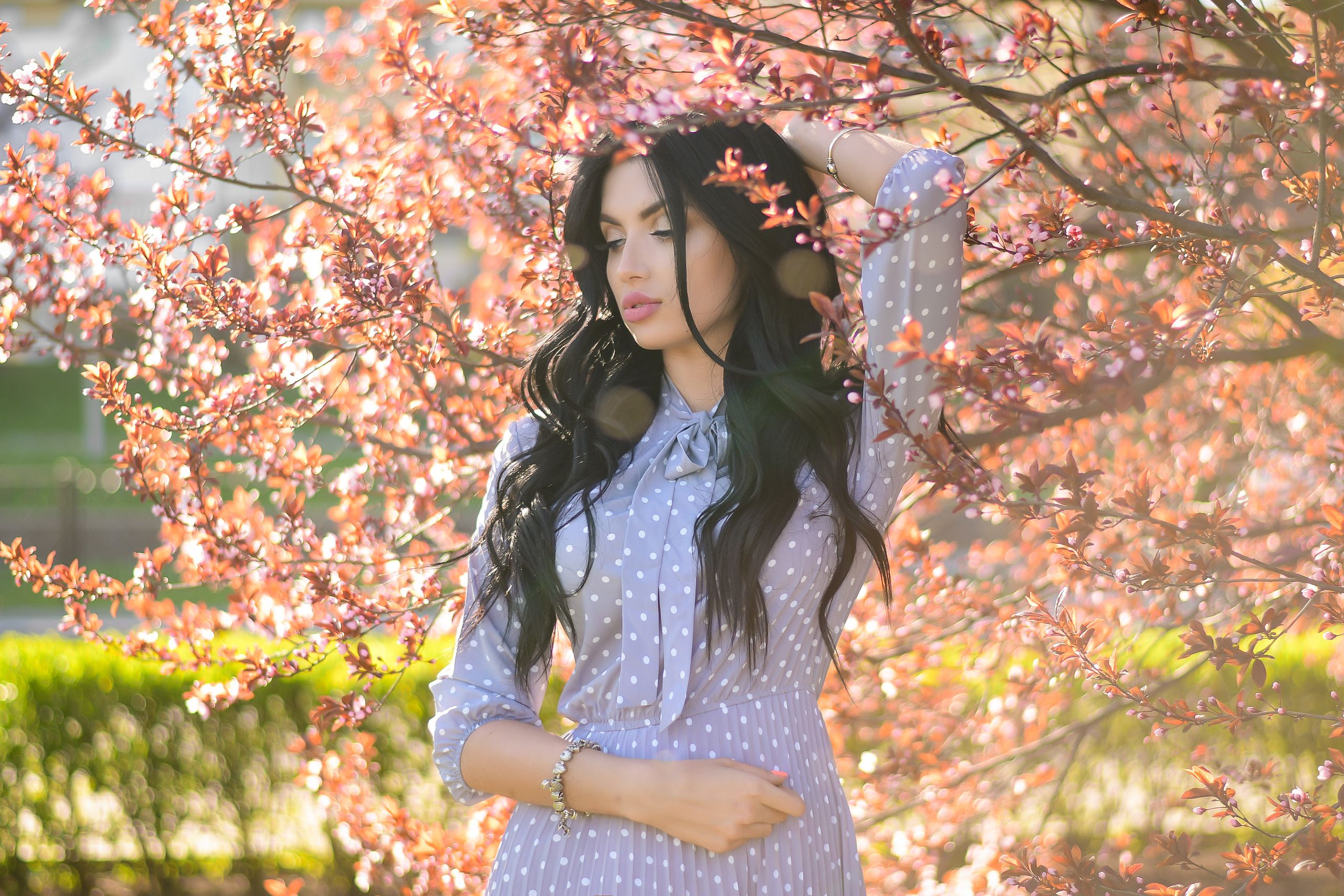 Весна. Съемка в цветении. Семейный и свадебный фотограф в Донецке Донская Анастасия