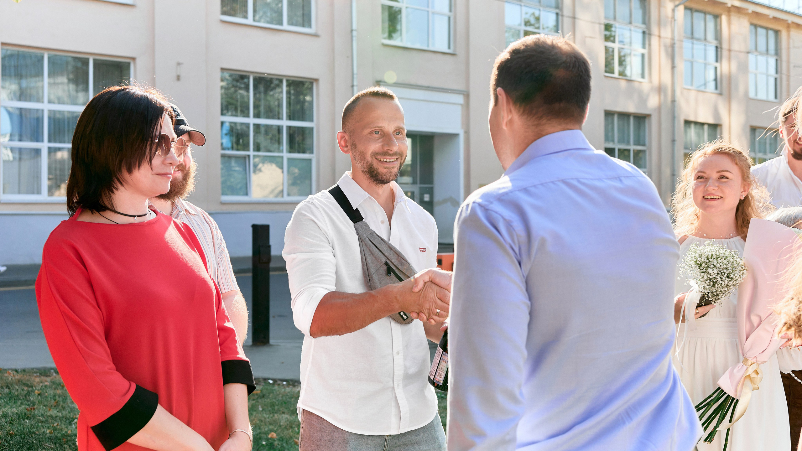 Свадебная прогулка в парке Горького в Москве