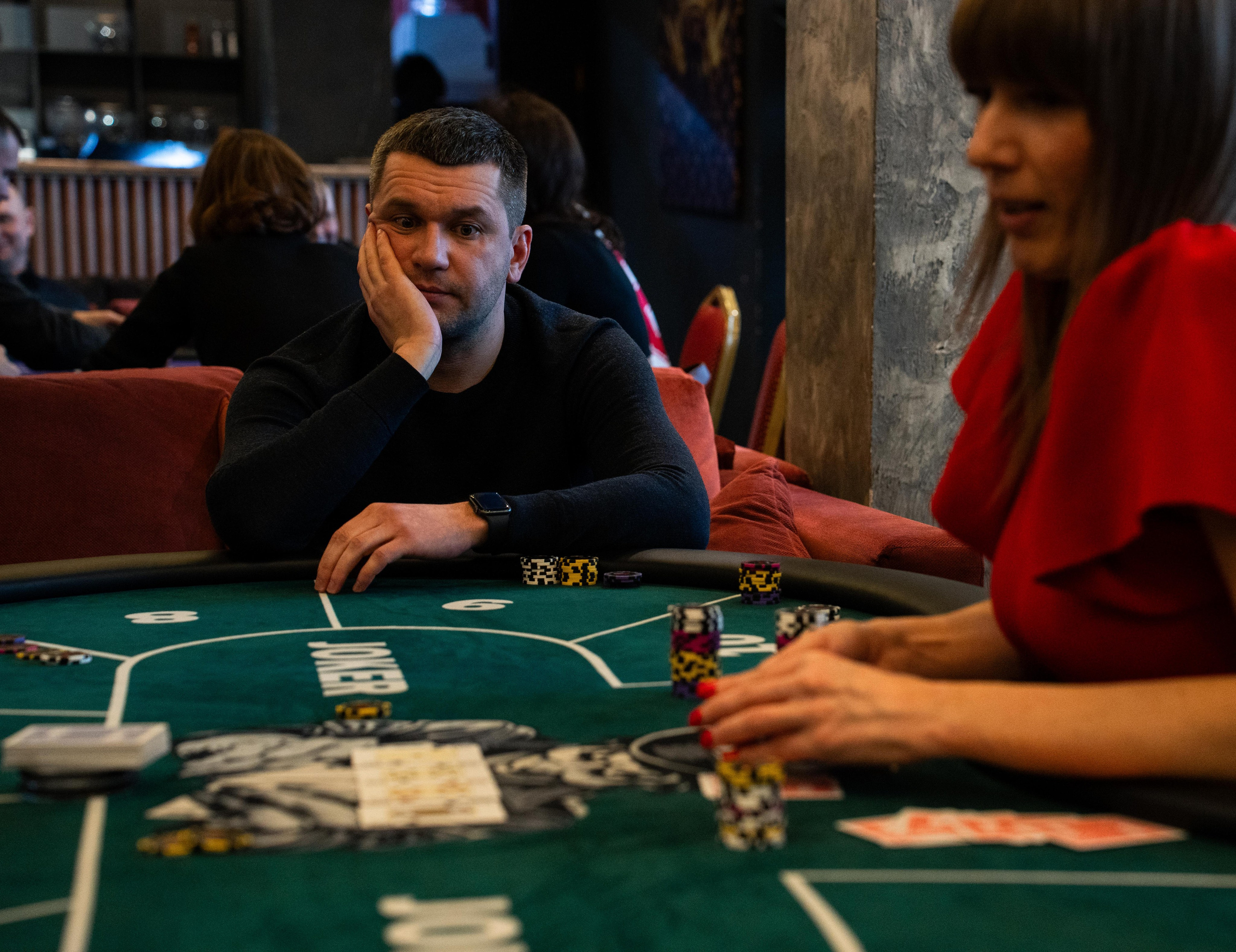 Joker Poker Club 28.02.2026. Коммерческий и художественный фотограф и видеограф в Москве Арсений Тургенев