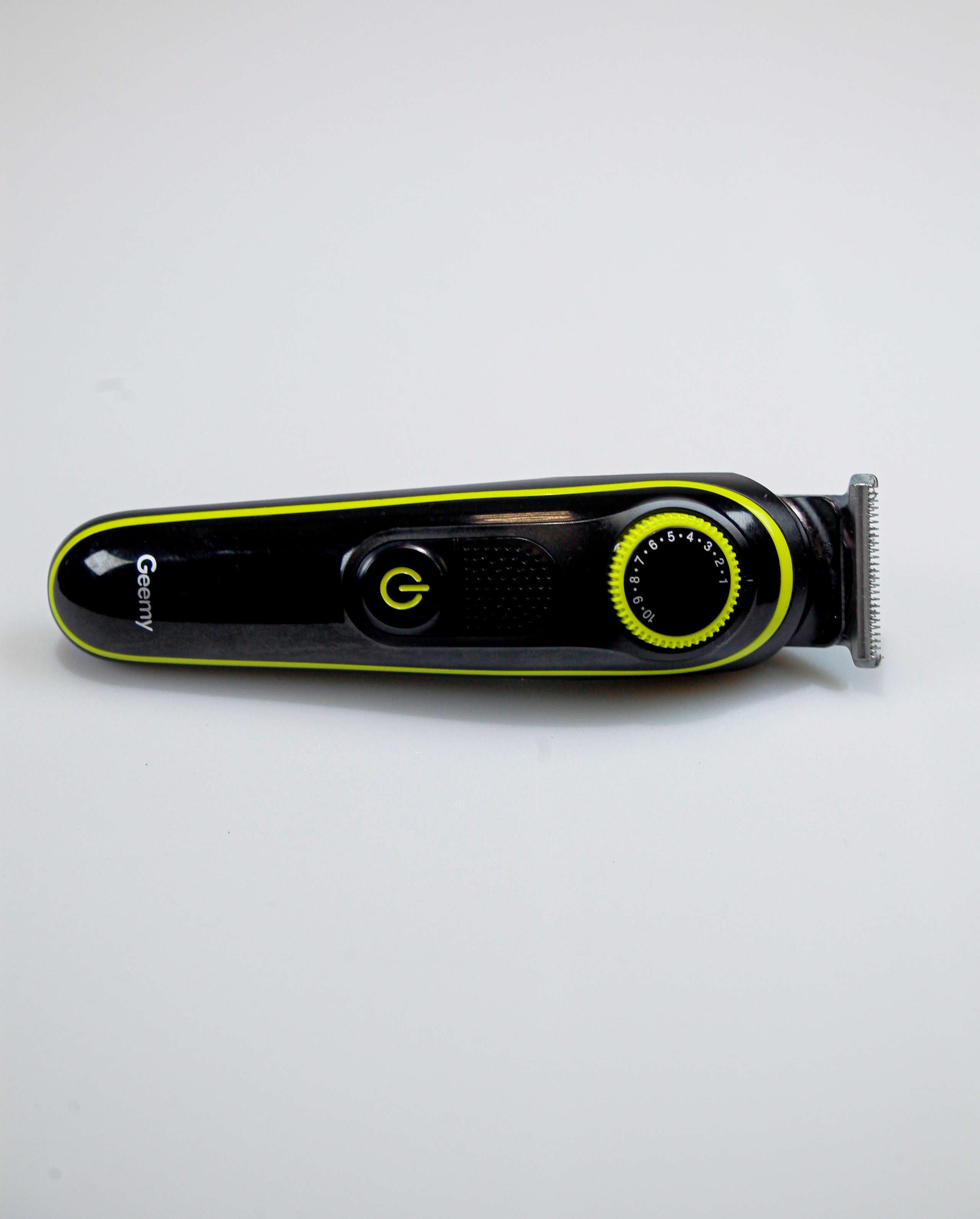 Съемка кроссовок для маркет-плэйсов. Фотограф в Санкт-Петербурге