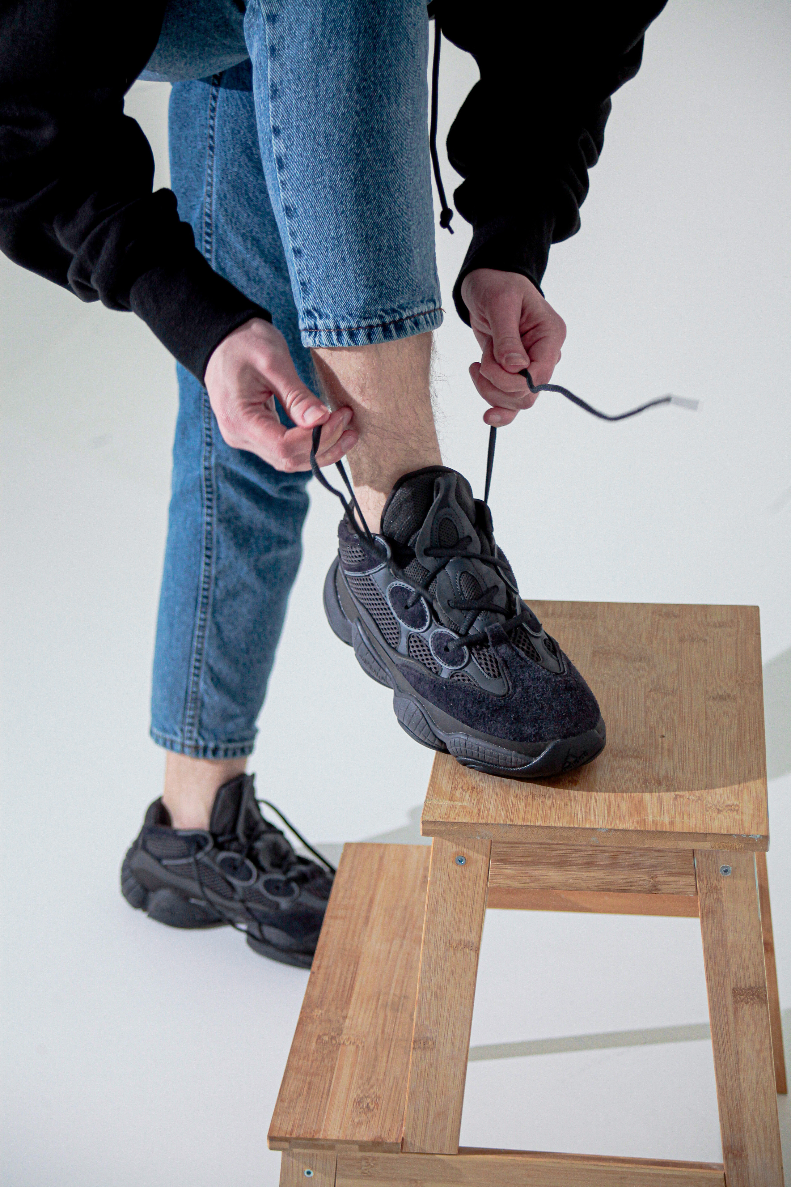 Съемка кроссовок для маркет-плэйсов. Фотограф в Санкт-Петербурге