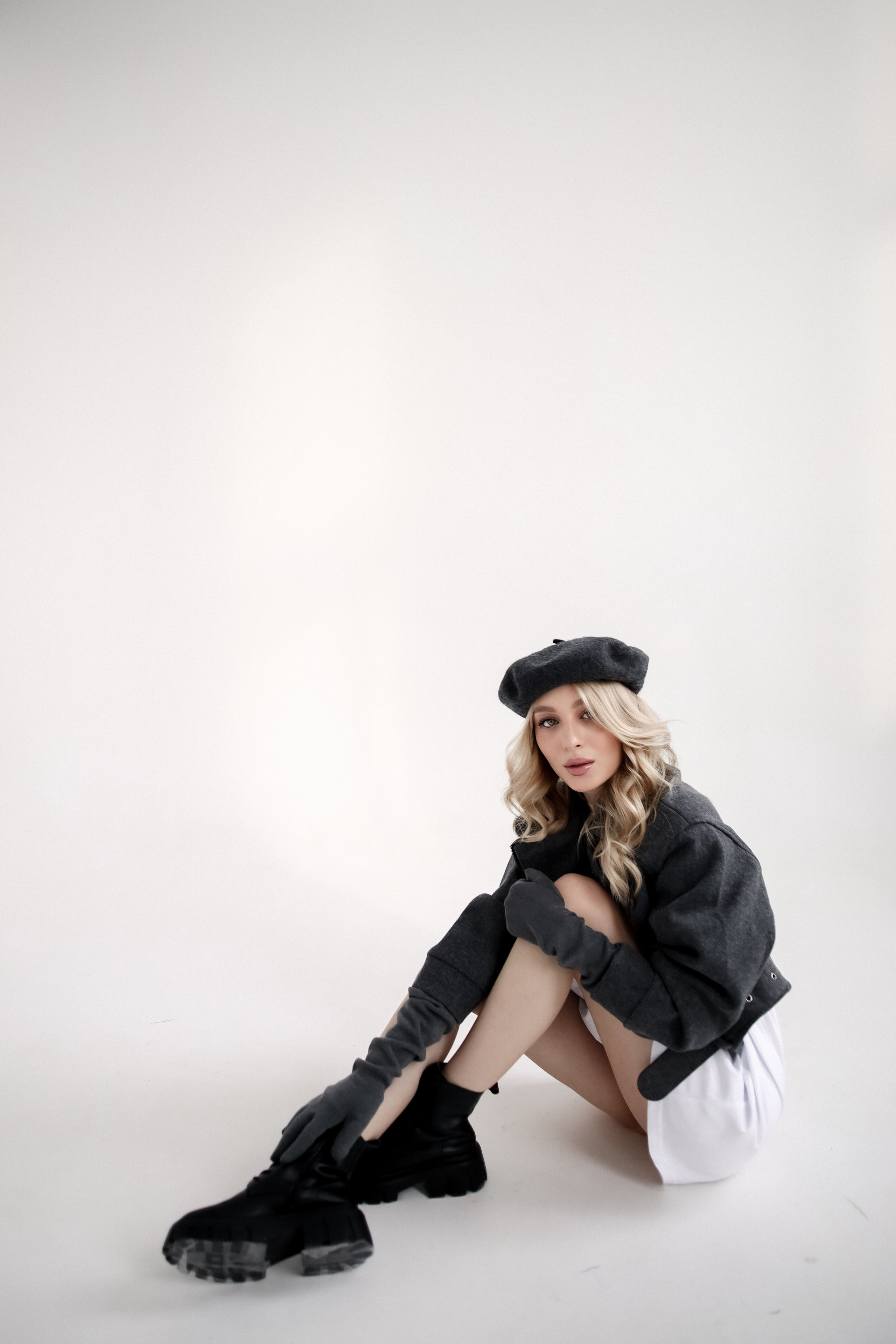 Женский портрет. Главная