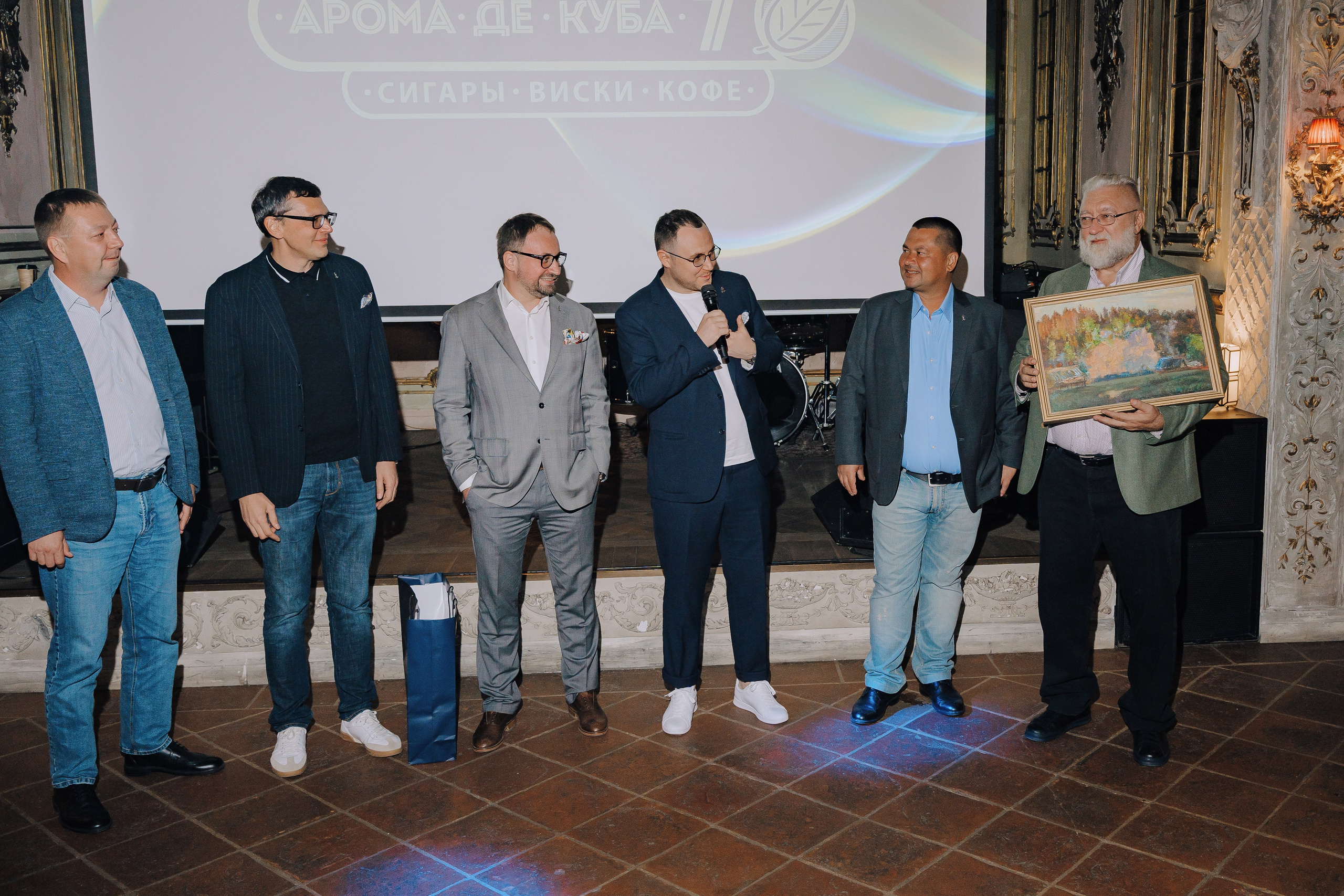 7 ЛЕТ AROMA DE CUBA. Репортажный фотограф Зуев Роман г. Челябинск