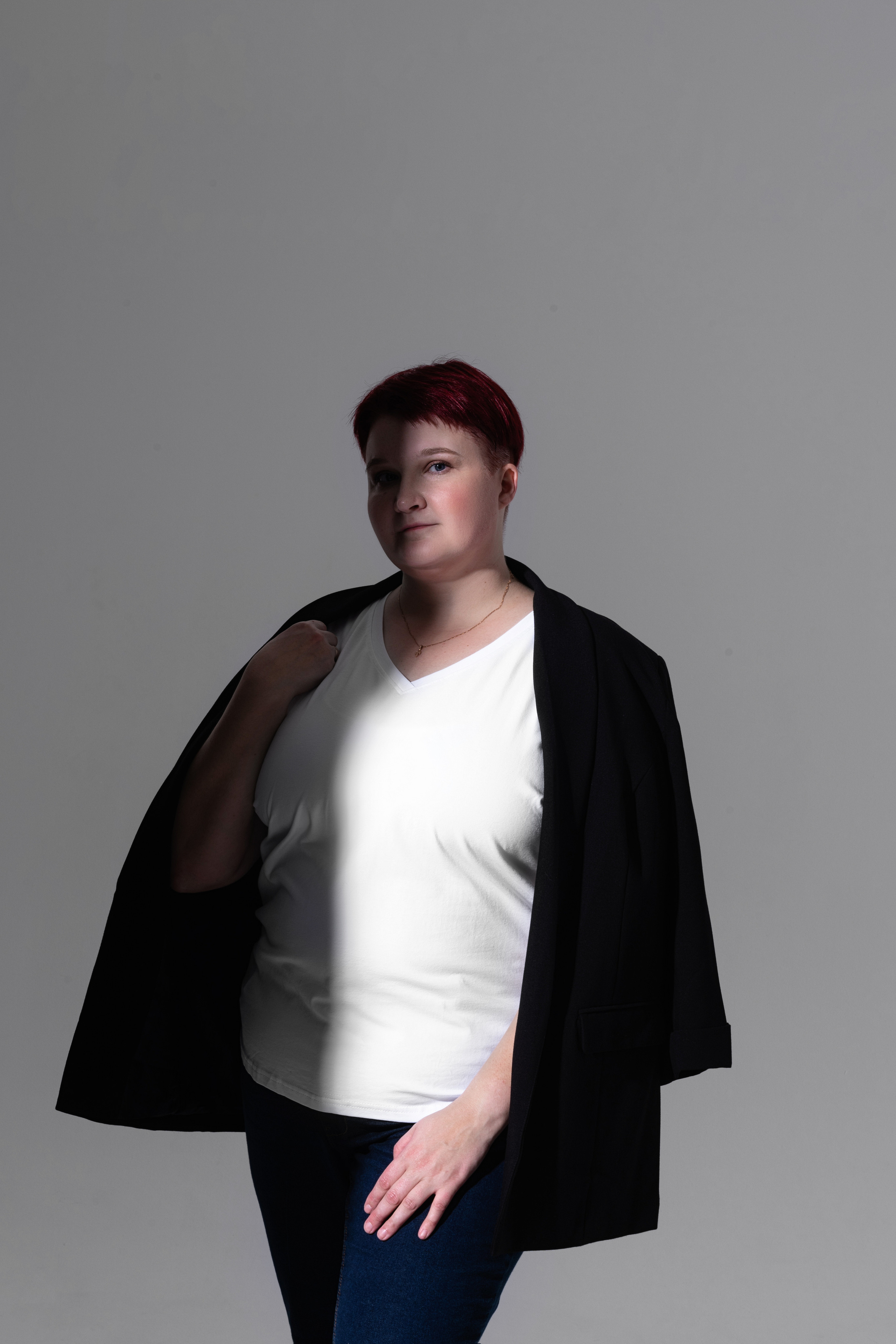 Контакты. Фотограф в стиле Vogue в Санкт-Петербурге Иветта Бекетнова