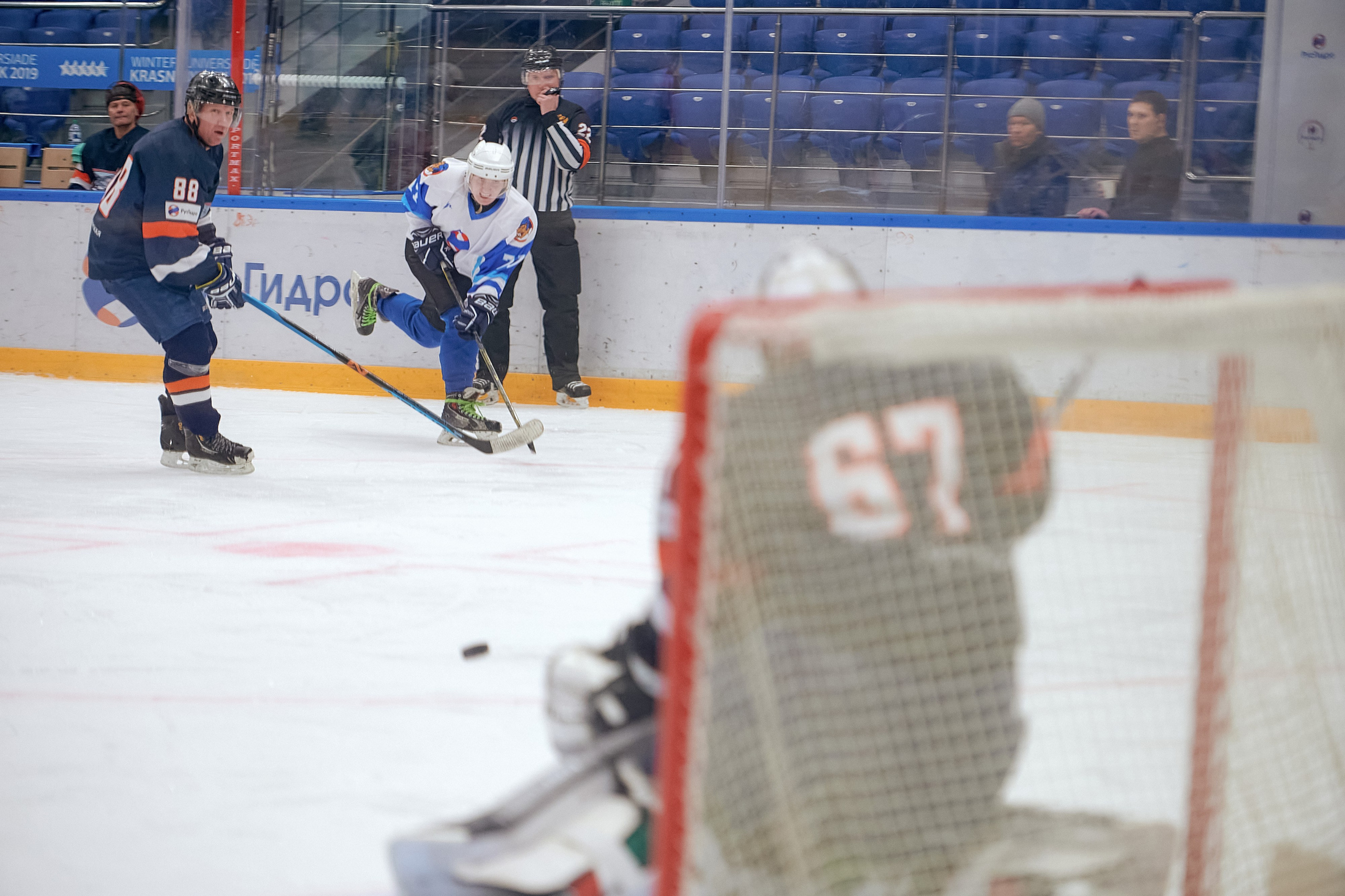 Портфолио репортажной фотосъёмки: Кристалл арена — Хоккей — РусГидро. Фотограф Яковлев Роман — Красноярск