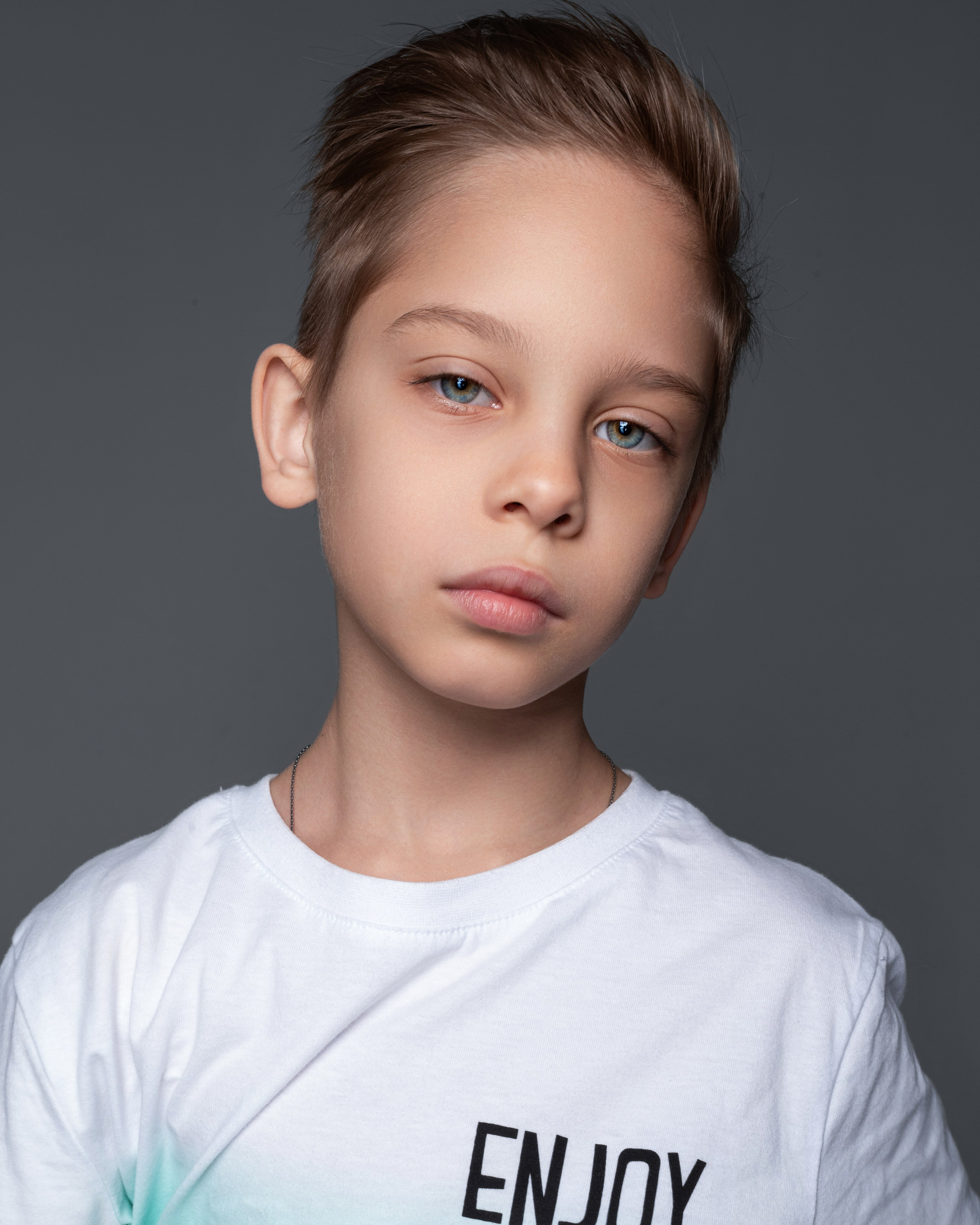 Портфолио_ Хэдшоты. Фотограф Москва Виктория Вишневская актерское / модельное портфолио