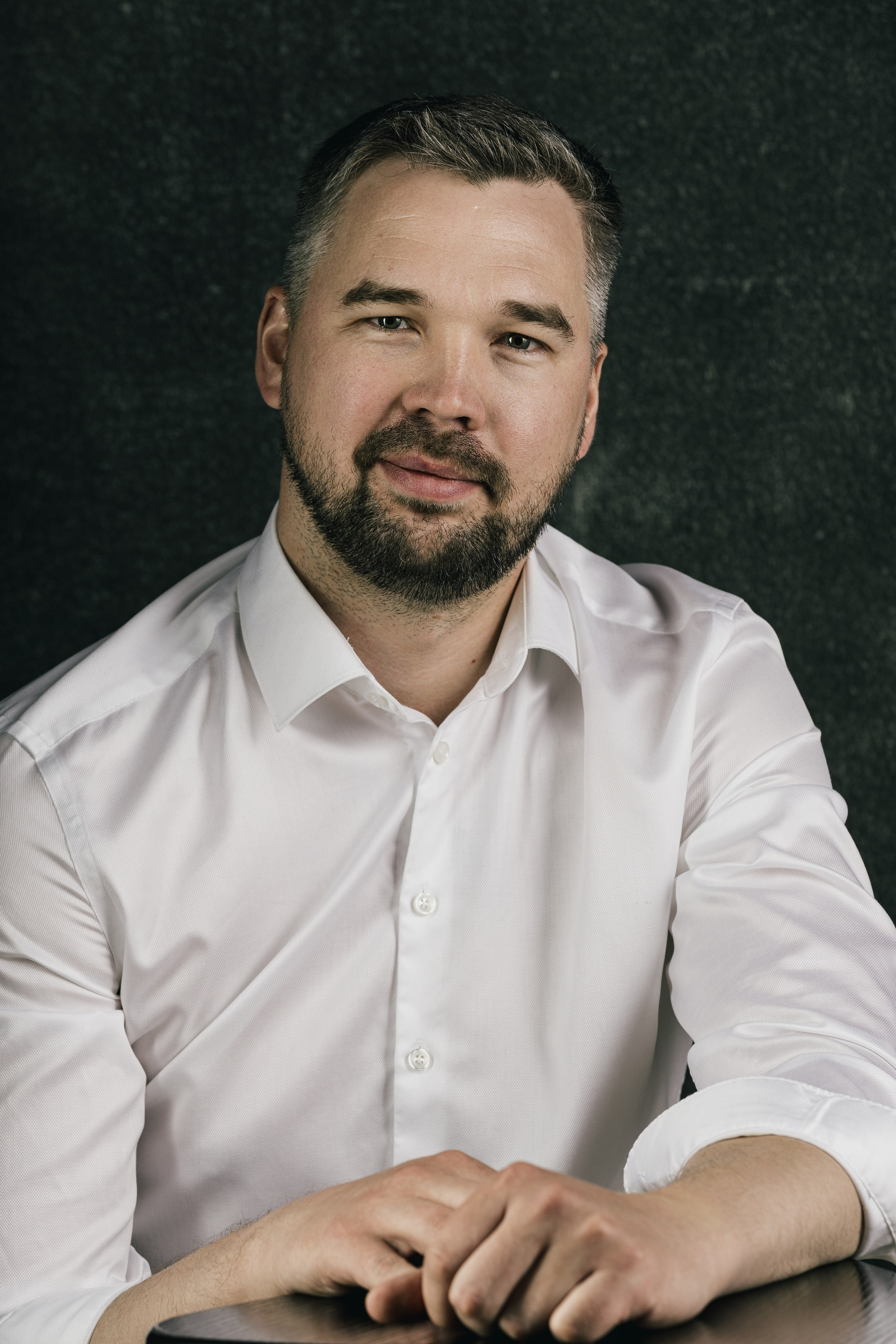 Съемка портрета автора для книги. Портретный фотограф Катцын Николай | Москва