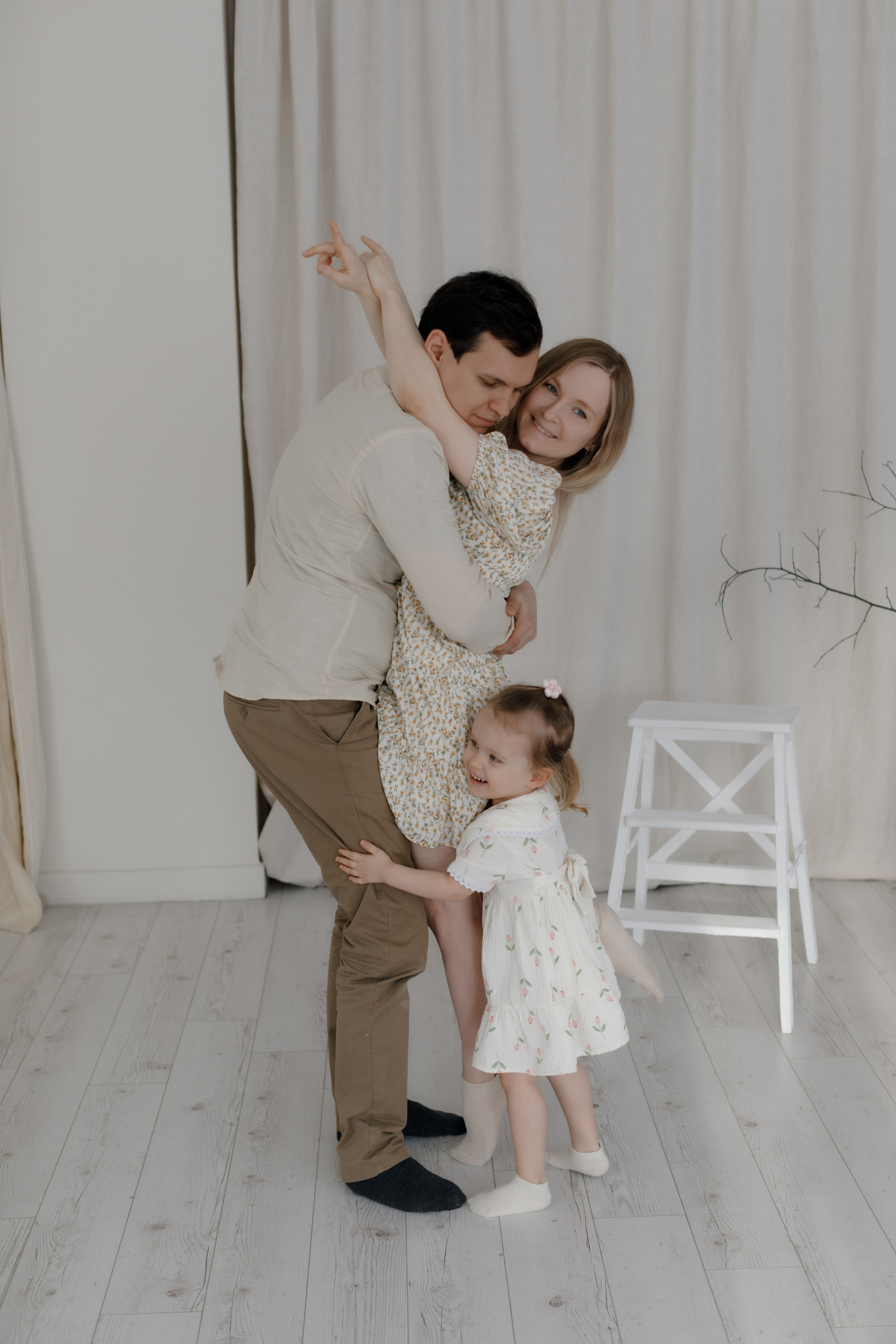 Полина, Виктор и Эмилия. Свадебный и семейный фотограф в Перми Дергачева Кристина