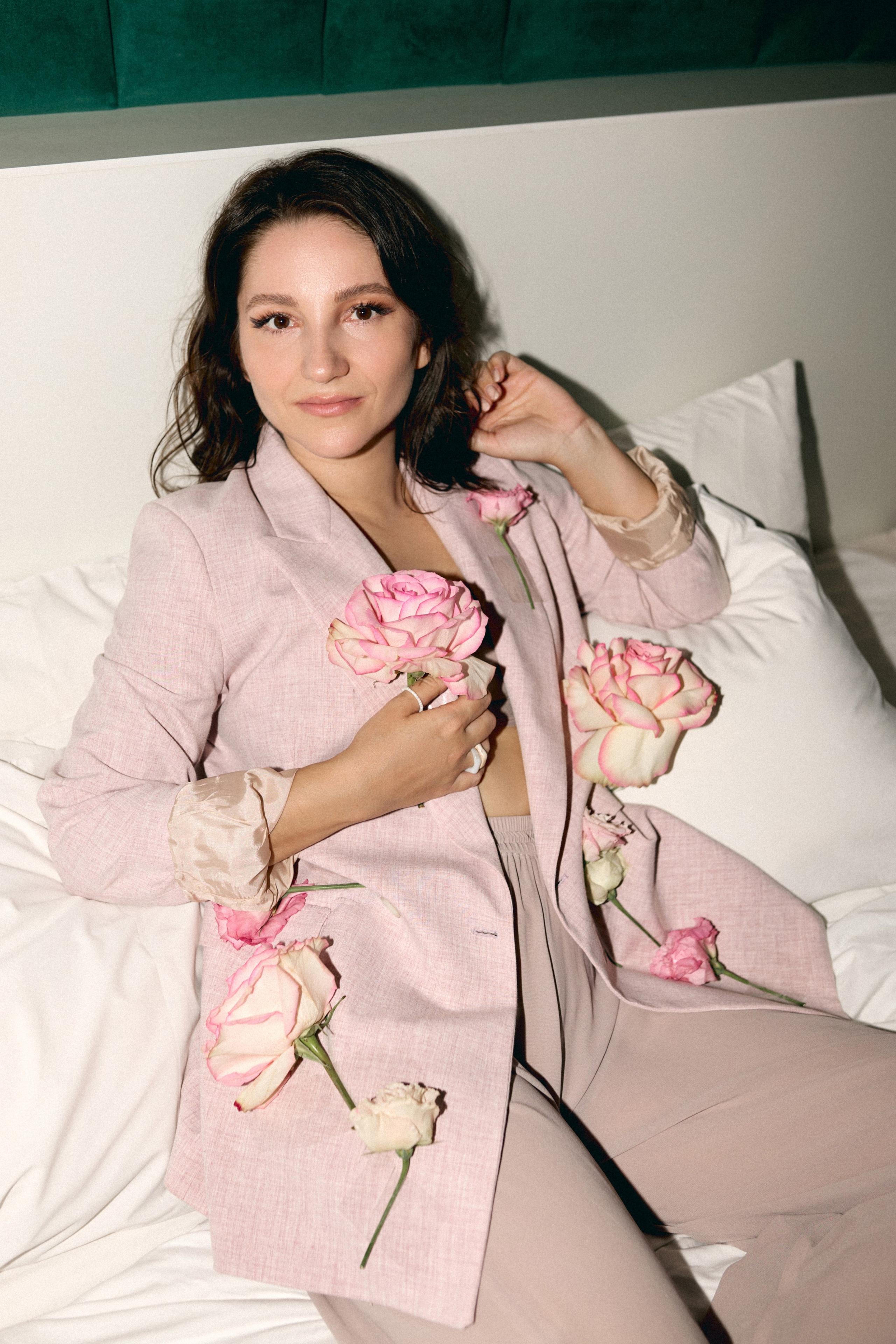 Фотосессия в отеле. Сестры Карабаза. Фотографы и ретушеры в Москве и Санкт-Петербурге