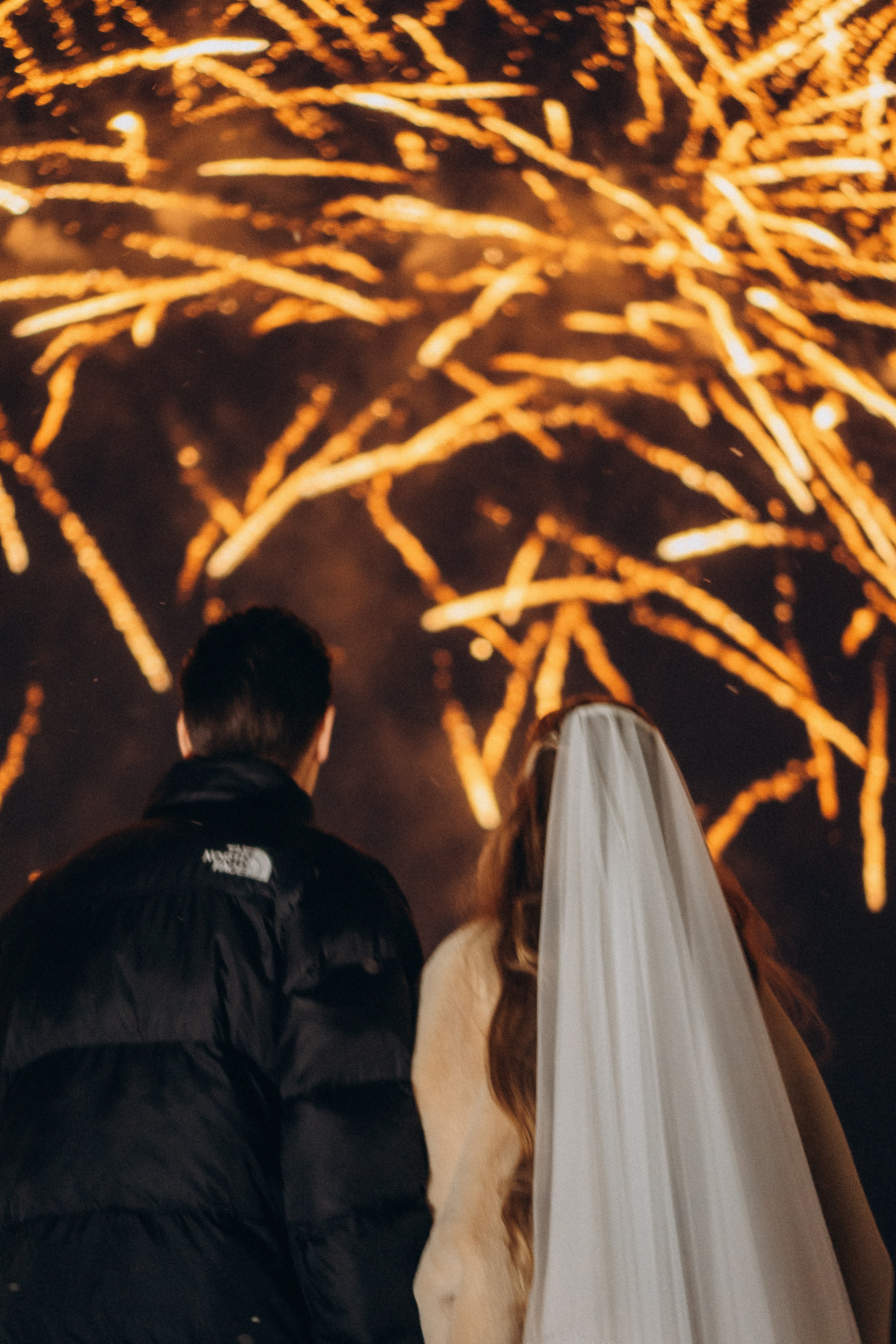 СВАДЕБНАЯ СЬЕМКА СБОРОВ В ОТЕЛЕ И ВЫЕЗД НА ЦЕРЕМОНИЮ (СНЯТО В СИБИРЕ В НИЖНЕВАРТОВСКЕ). Профессиональный фотограф, Санкт-Петербург — Виктория Богомолова