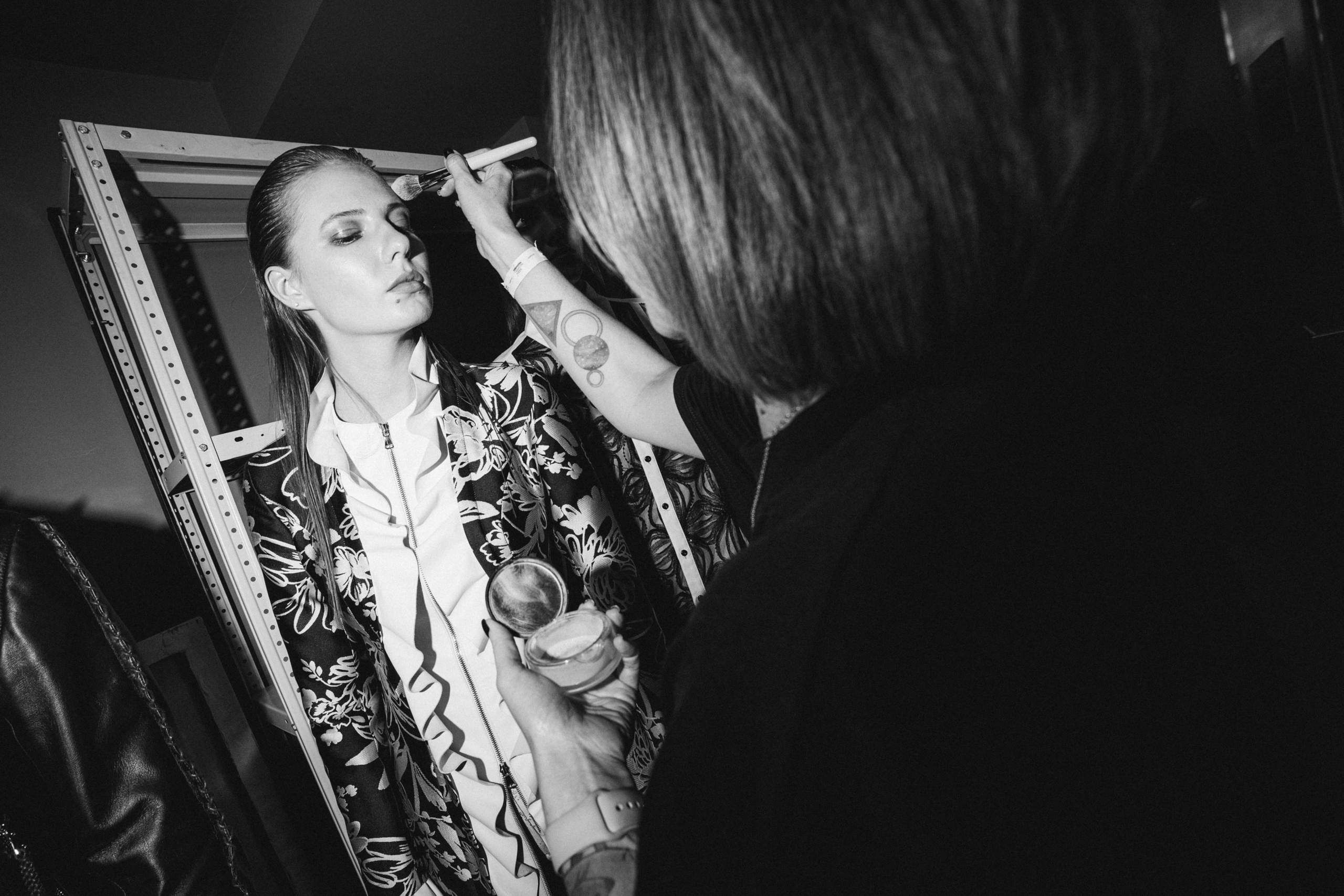 FASHION BACKSTAGE CHAPURIN and FABRIC FANCY SPbFW 2024. Репортажный и студийный фотограф в Санкт-Петербурге Марк Скворцов