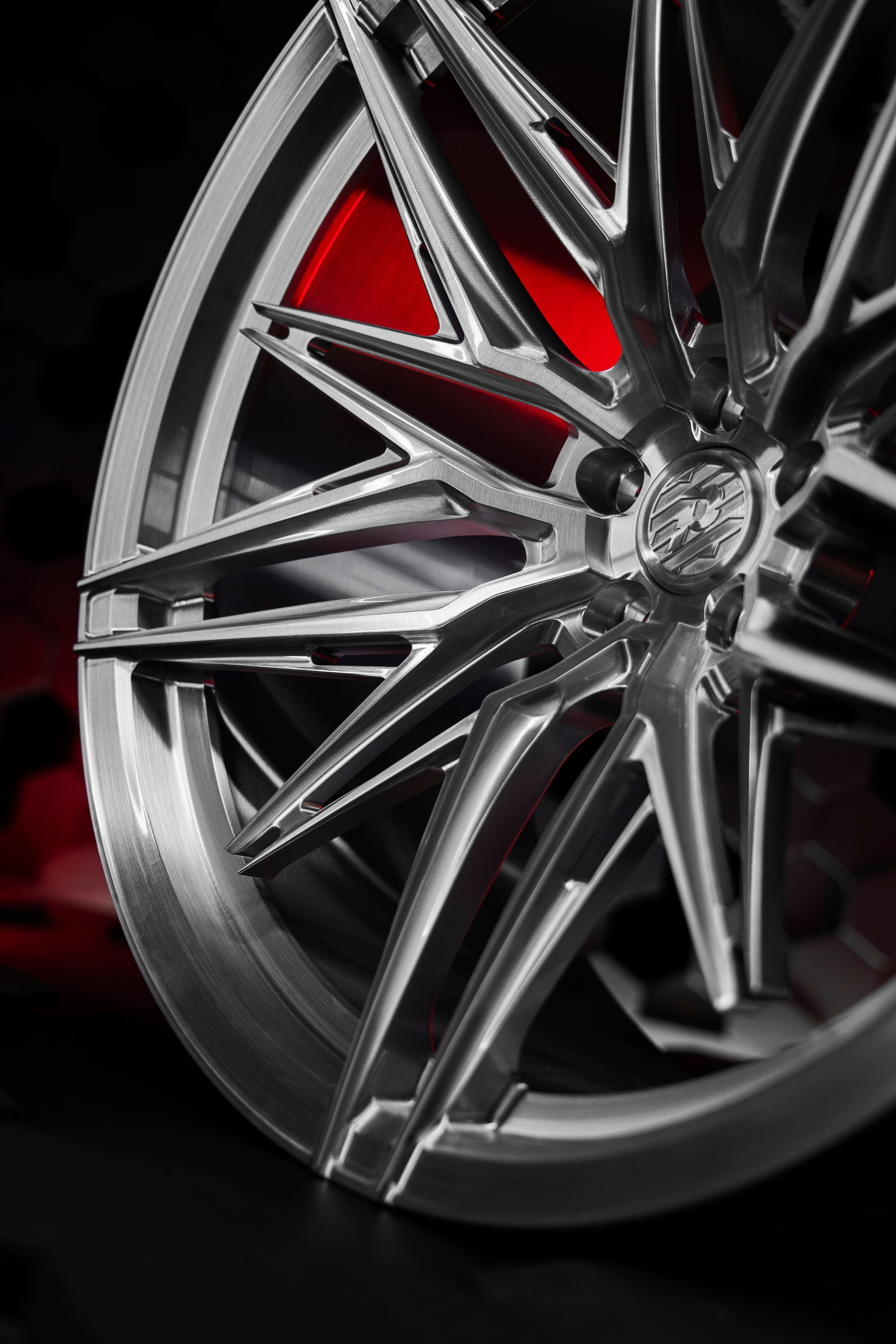 Авто и мото съемка в Москве на заказ | TOLBATOV PRODUCTION