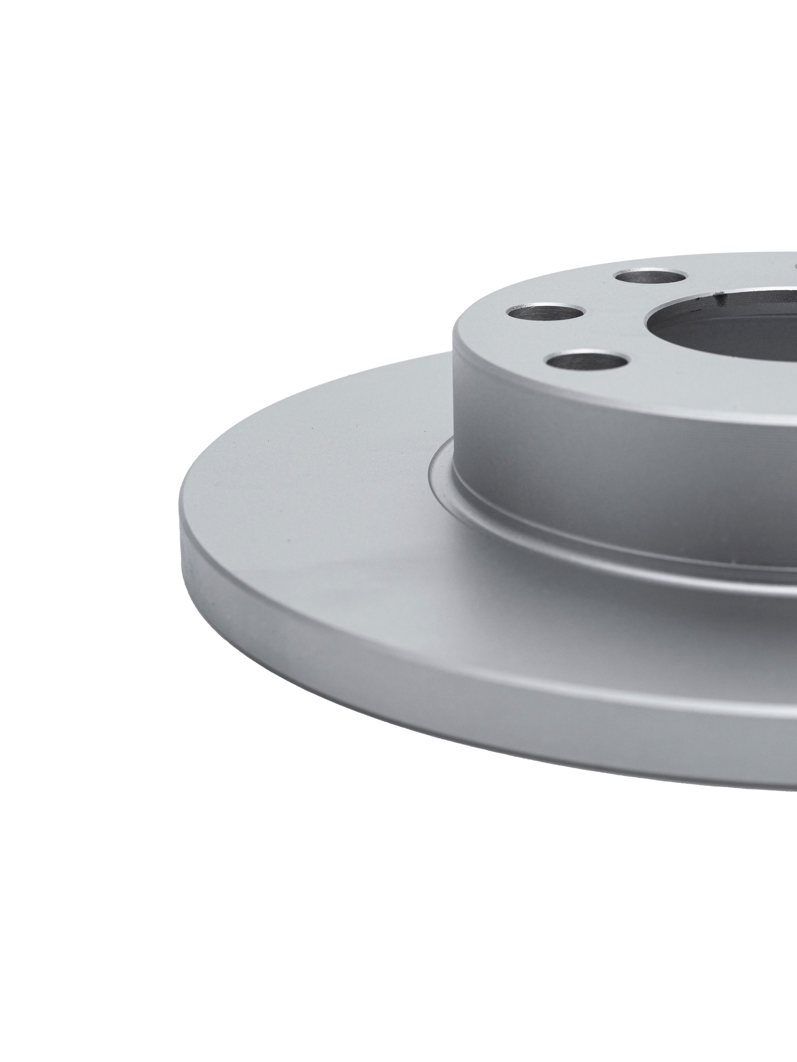 Фотографии автомобильных запчастей, дисков, шин. Фото и видео контент для бизнеса в Москве и Московской области