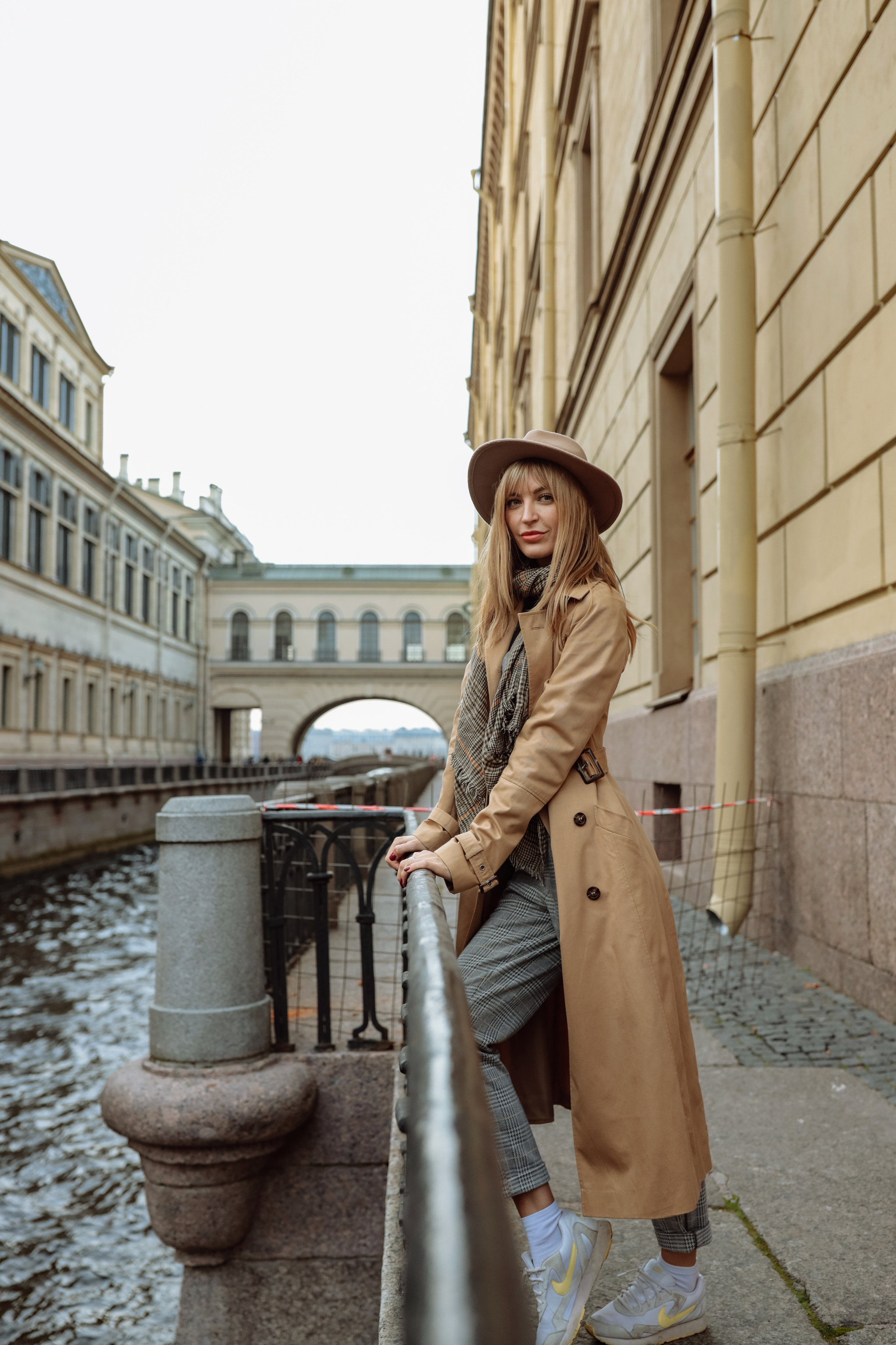 Девочка и Питер. Фотограф в Санкт-Петербурге Знаменская Ирина